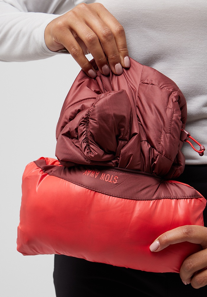 Jack Wolfskin Daunenjacke »PASSAMANI DOWN HOODY W«, mit Kapuze