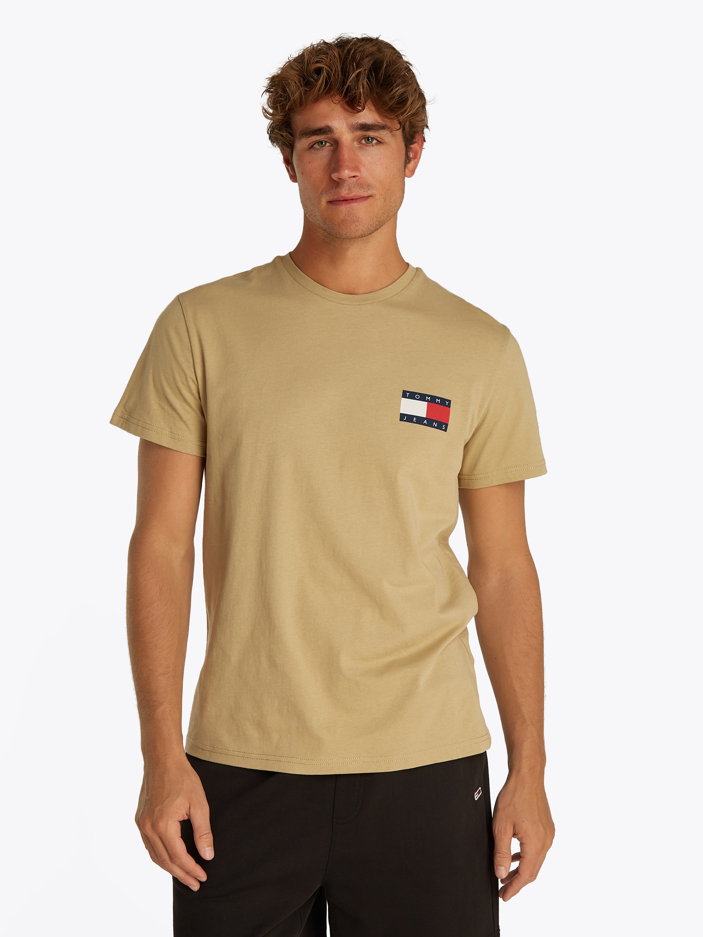 Tommy Jeans T-Shirt "TJM SLIM ESSENTIAL FLAG TEE EXT" günstig online kaufen