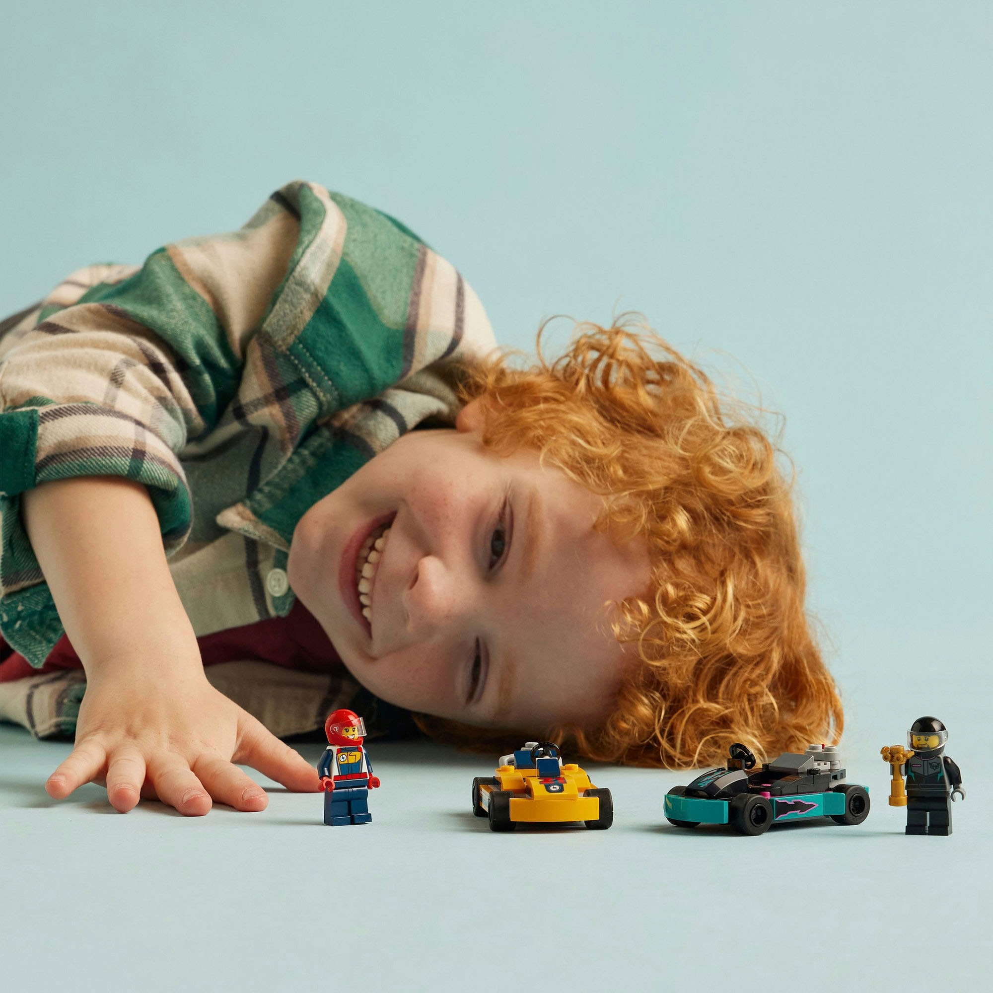 LEGO® Konstruktionsspielsteine »Go-Karts mit Rennfahrern (60400), LEGO City«, (99 St.), Made in Europe