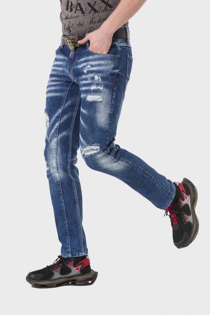 Cipo & Baxx 5-Pocket-Jeans »Hose«, mit modischen Applikationen
