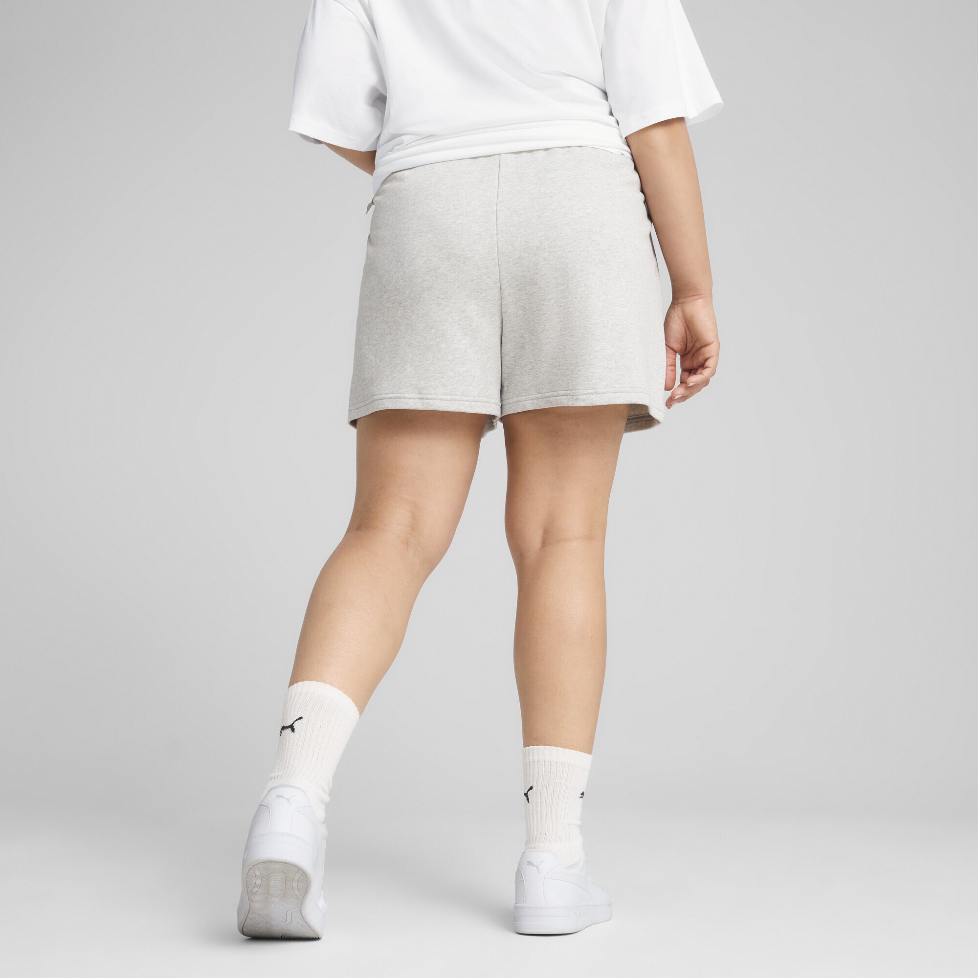 PUMA Sporthose »ESS Small No. 1 Logo 4'' Shorts Damen«
