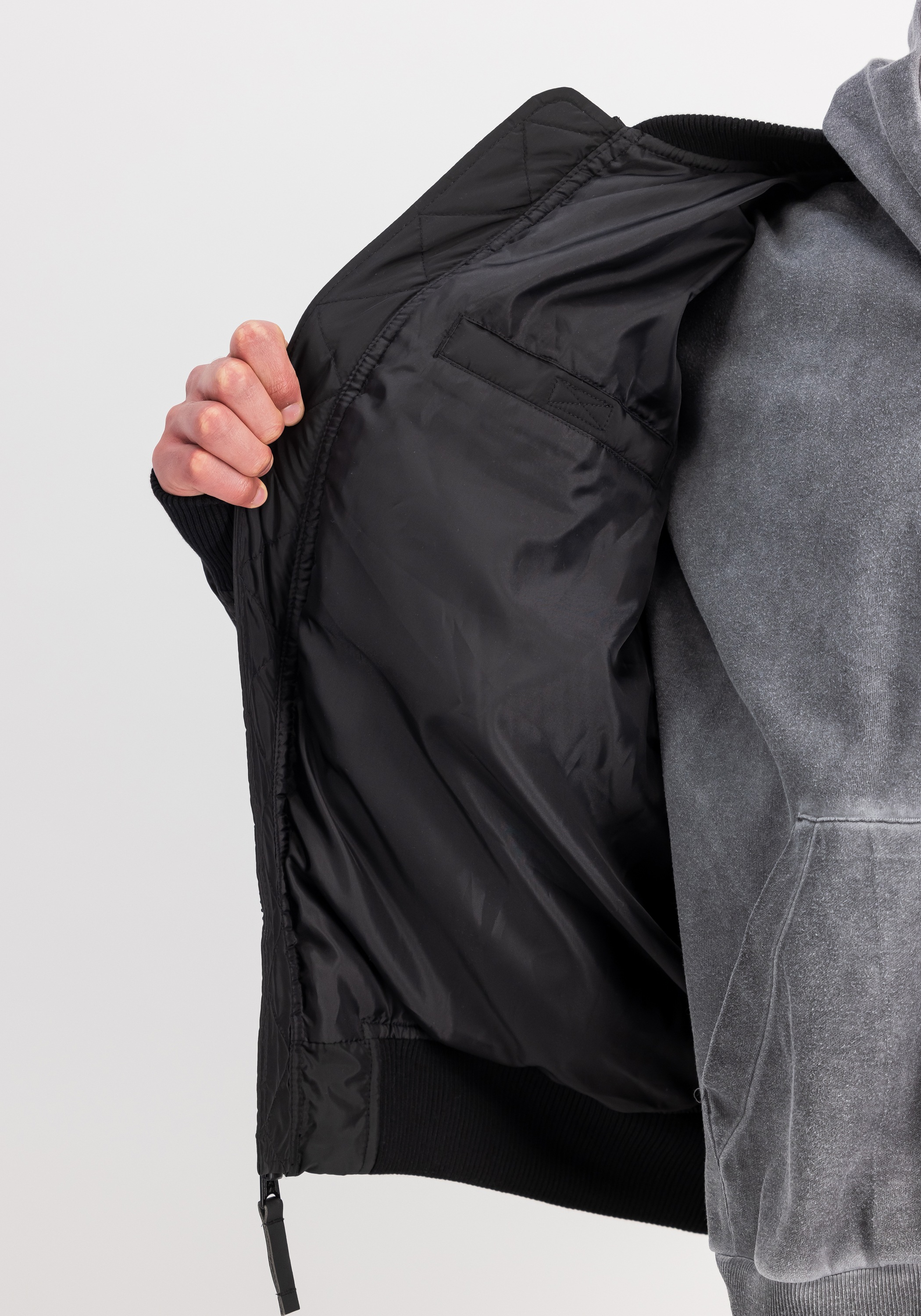 Alpha Industries MA-1 Logo Quilted Jacket Black Size M 6