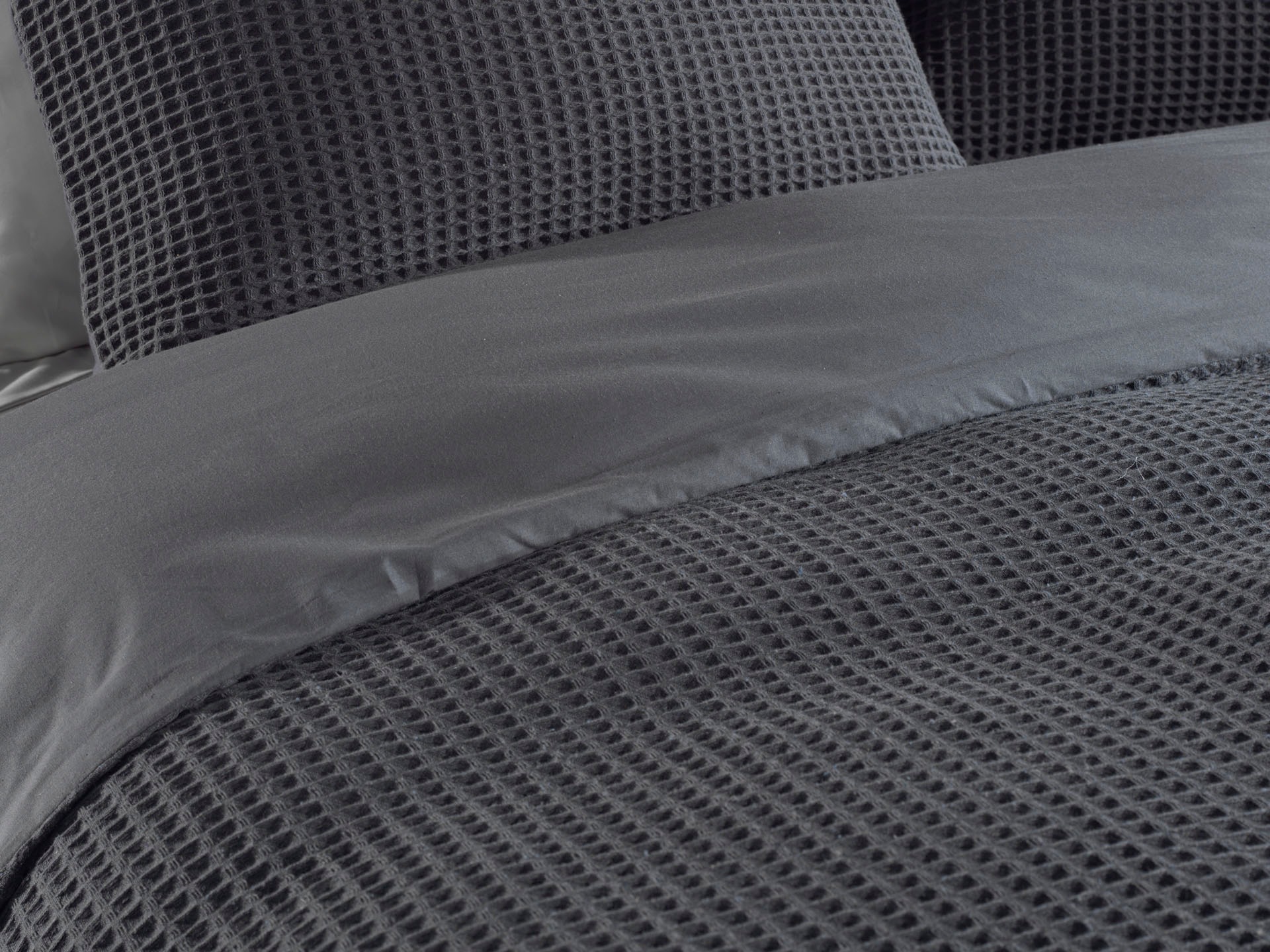 Heckett & Lane Wendebettwäsche »Vafala«, Waffelmuster,100% Baumwolle ab 135x200 cm.