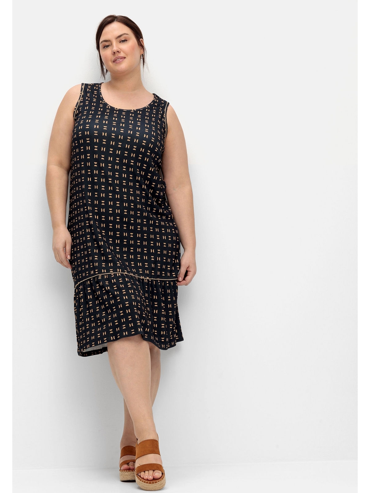 Sheego Jerseykleid »Große Größen«, mit Volant am Saum für kaufen | BAUR