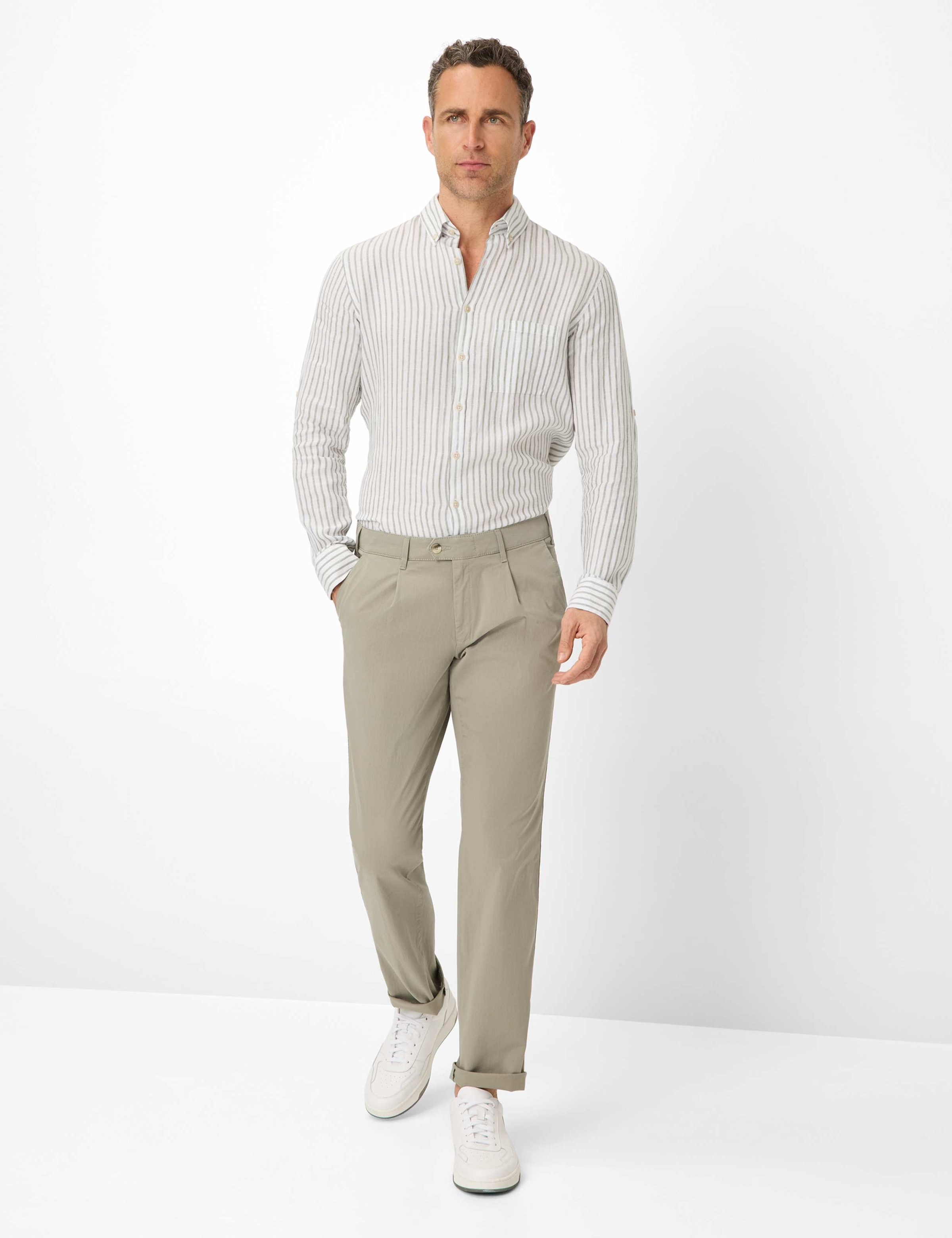 EUREX by BRAX Bundfaltenhose »Style LUIS«