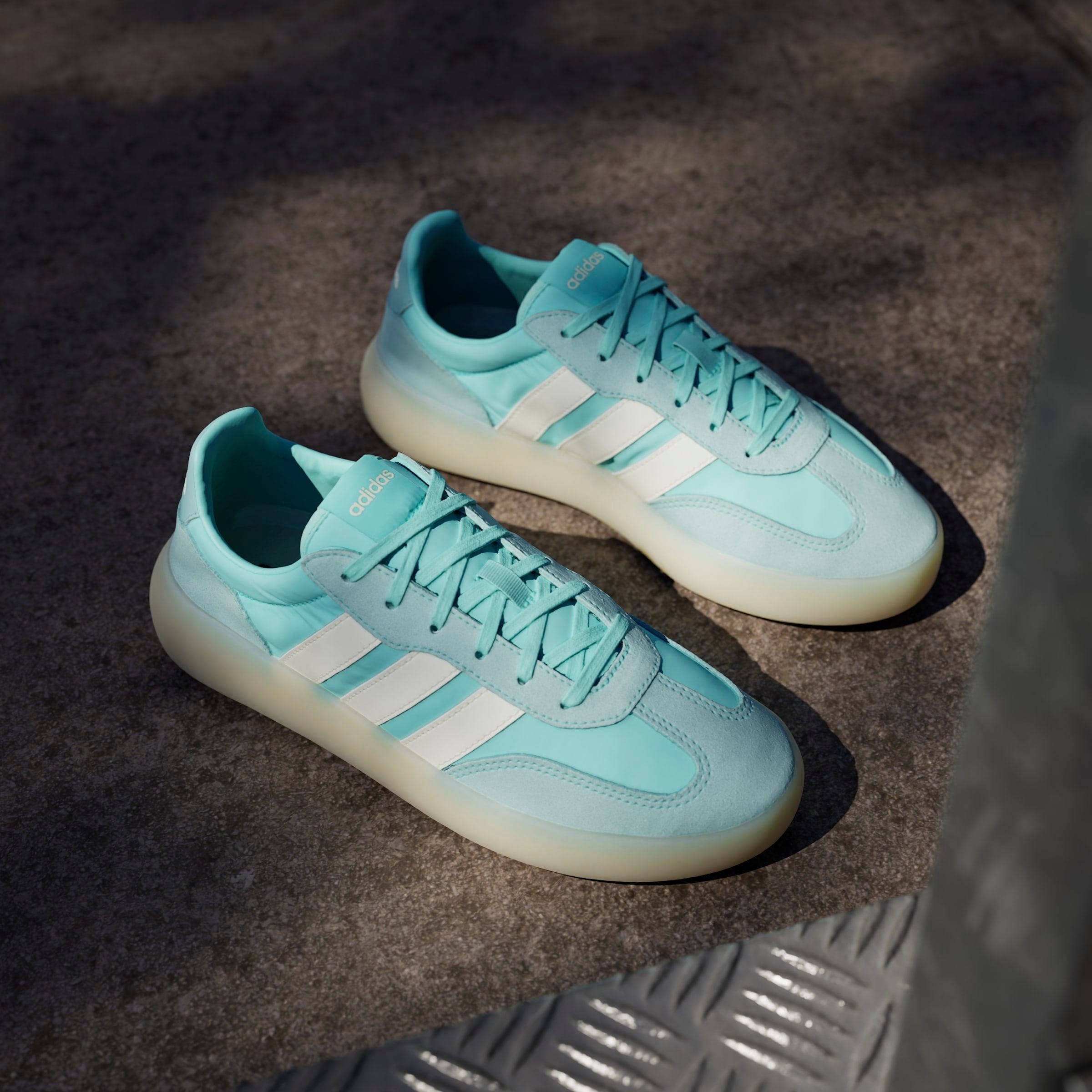 adidas Sportswear Sneaker »BARREDA DECODE«, Design auf den Spuren des adidas Handball Spezial