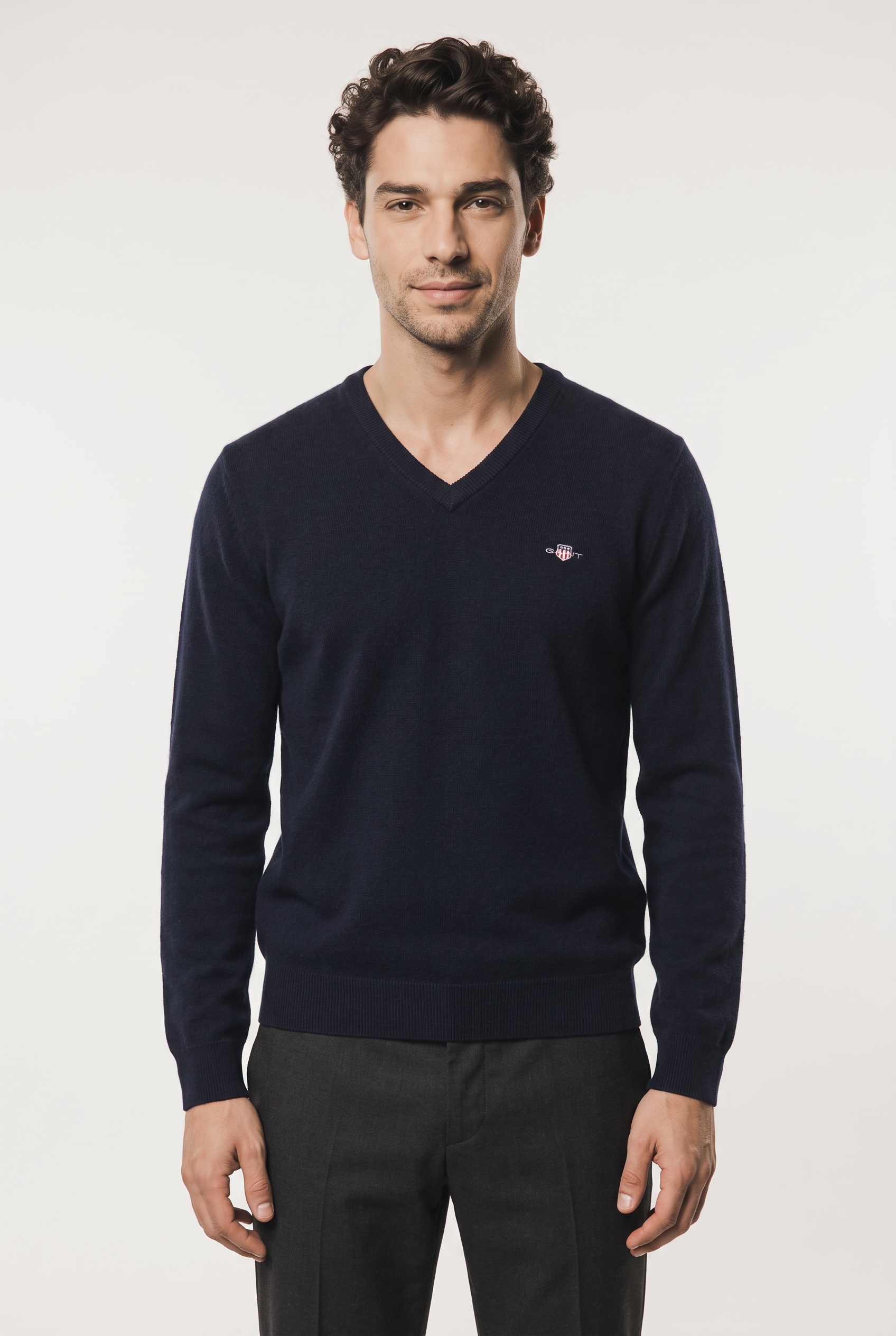 Gant V-Ausschnitt-Pullover »SUPERFINE LAMBSWOOL V-NECK« regular fit aus reiner Wolle, gerippte Abschlüsse