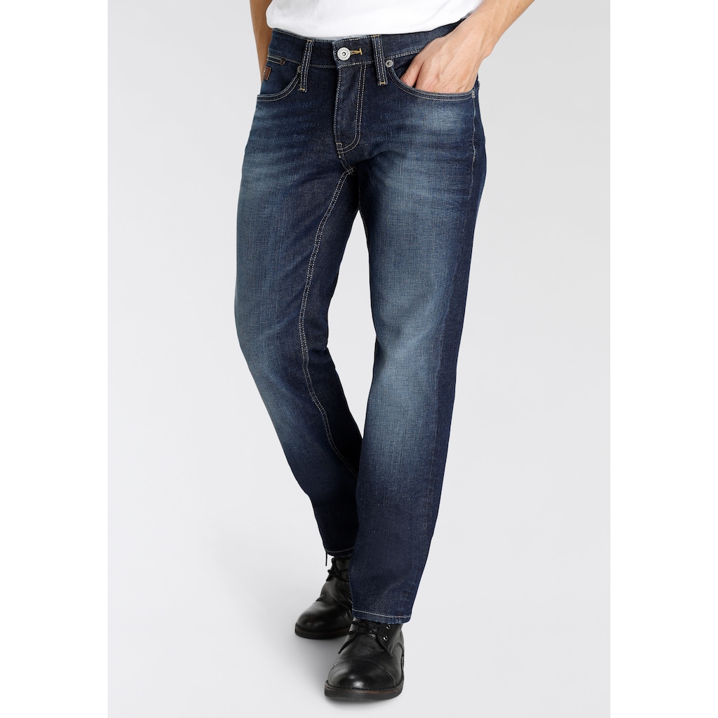 Bruno Banani 5-Pocket-Jeans, Mit Lederbadges