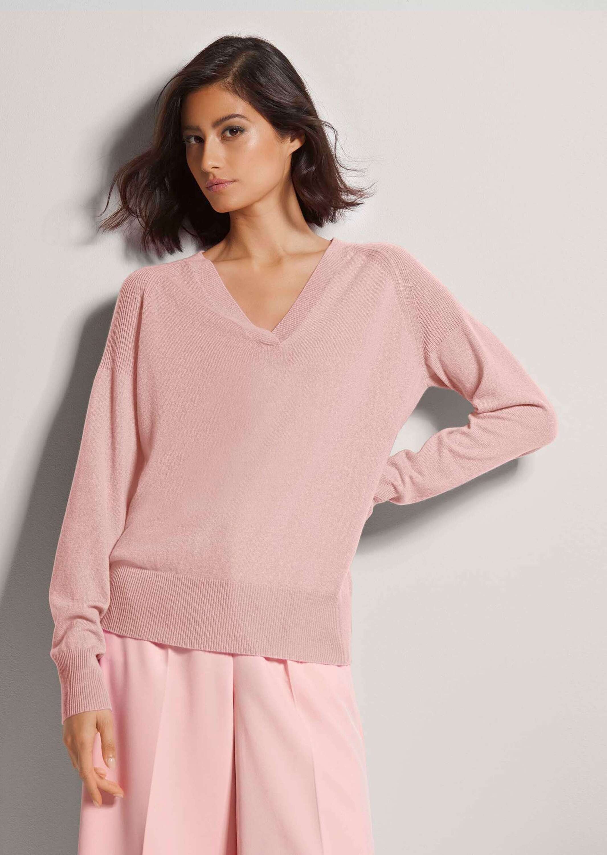 MADELEINE Longpullover »Pullover Kaschmirpullover mit V-Ausschnitt«