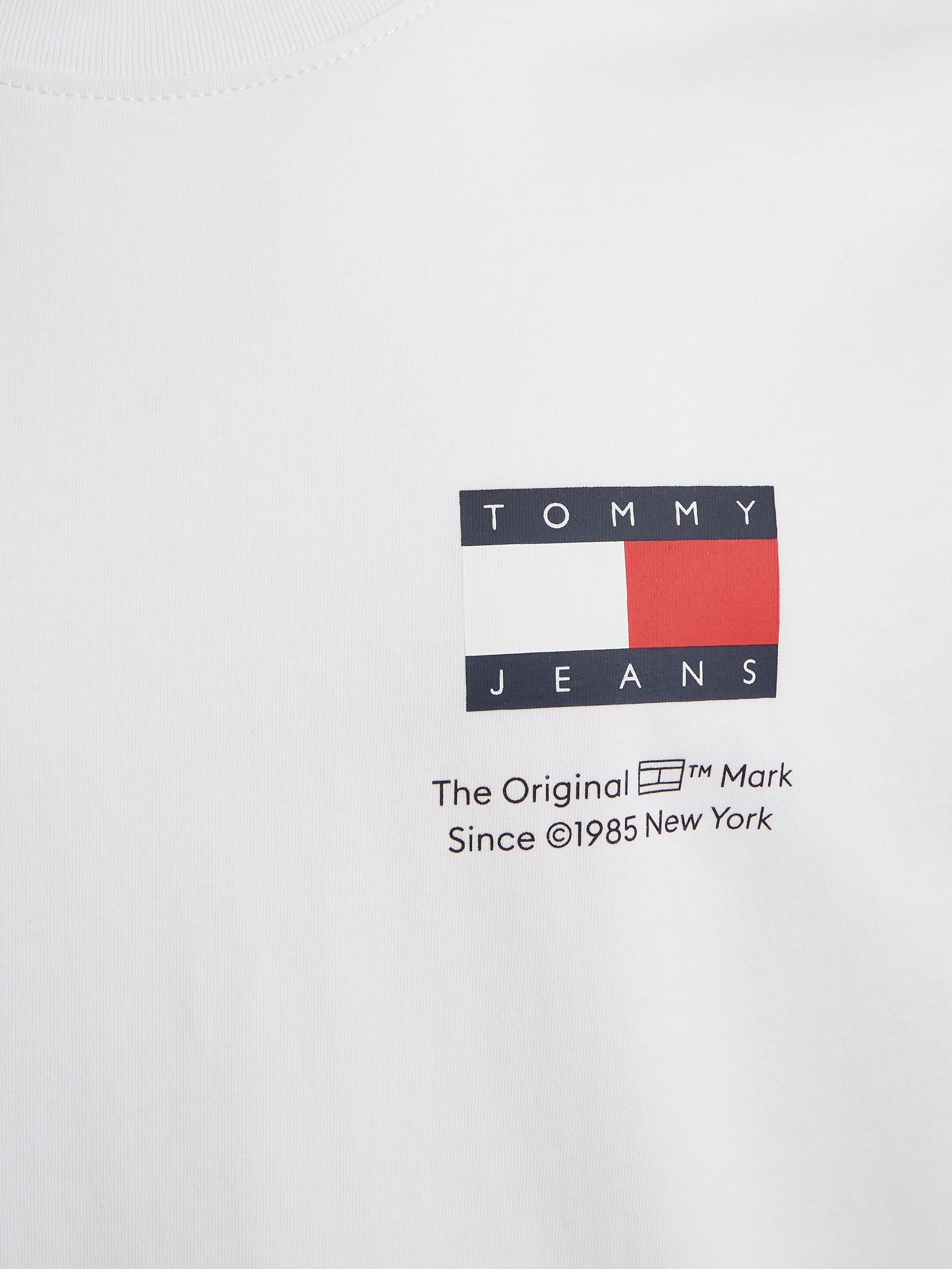Tommy Jeans Plus T-Shirt »TJM mit BAUR SLIM TEE FLAG | Jeans kaufen EXT«, Tommy ESSENTIAL ▷ Logo-Schriftzug