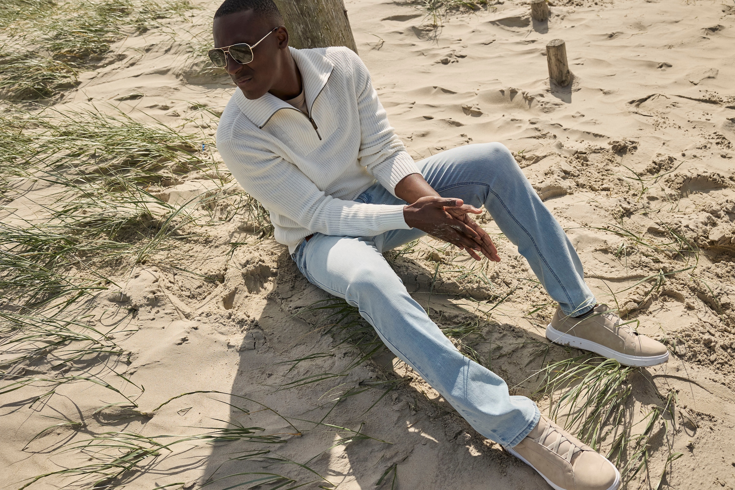 Bruno Banani Troyer modischer weiter Kragen