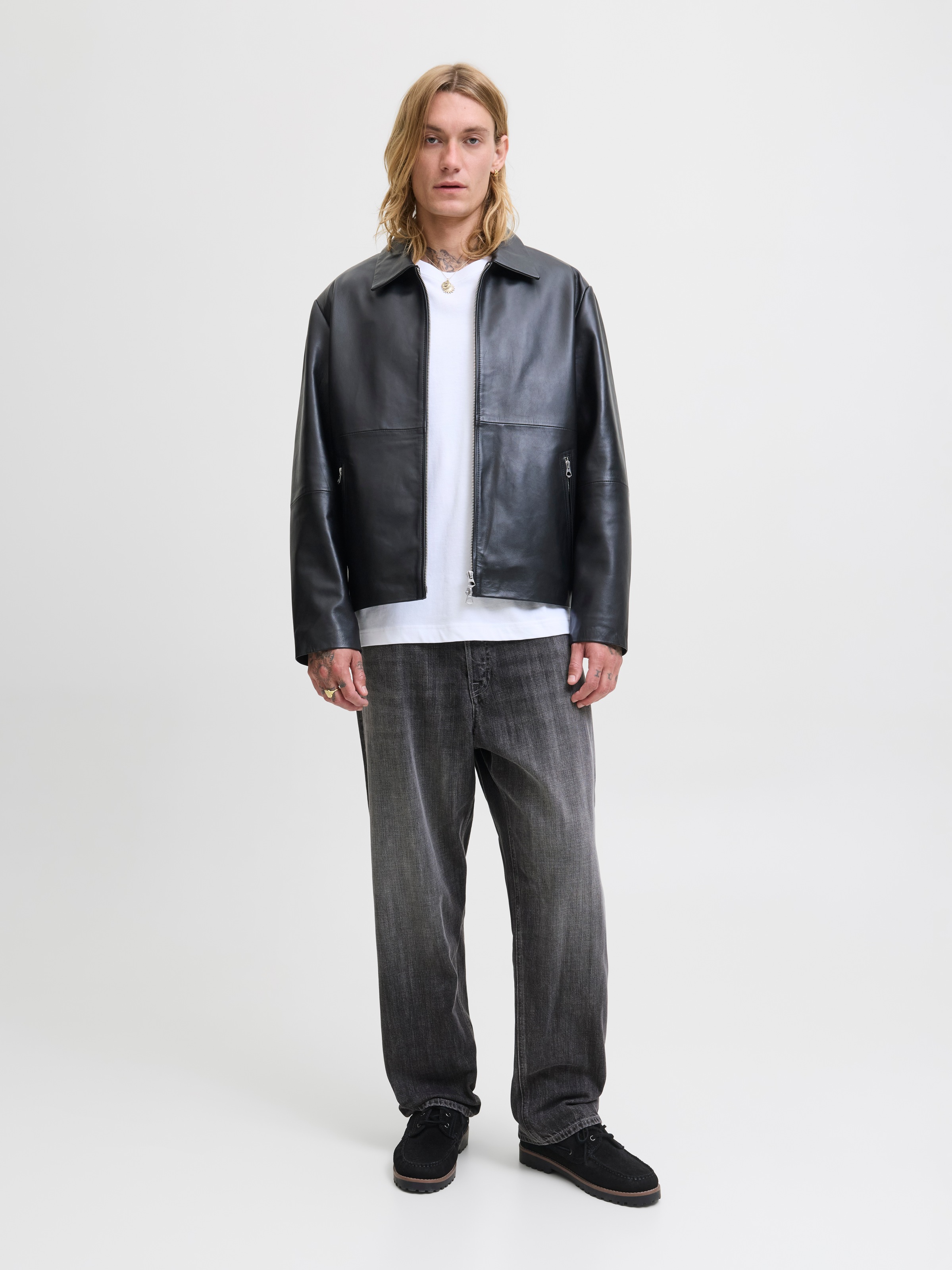 Jack & Jones Relax-fit-Jeans »JJIALEX mit cleanem Look und Taschenvielfalt«, mit Gürtelschlaufen
