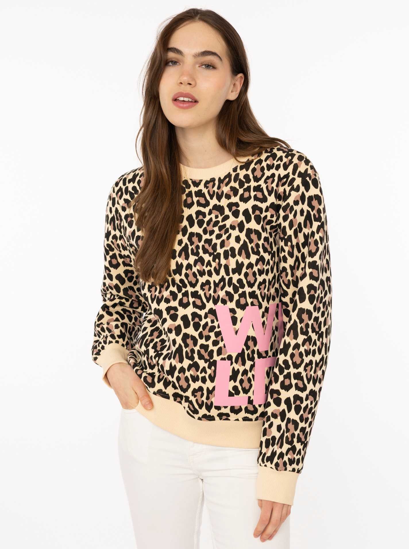 Zwillingsherz Hoodie ""WILD AOP"", Crew-Neck, Rippbündchen, Print vorne und günstig online kaufen