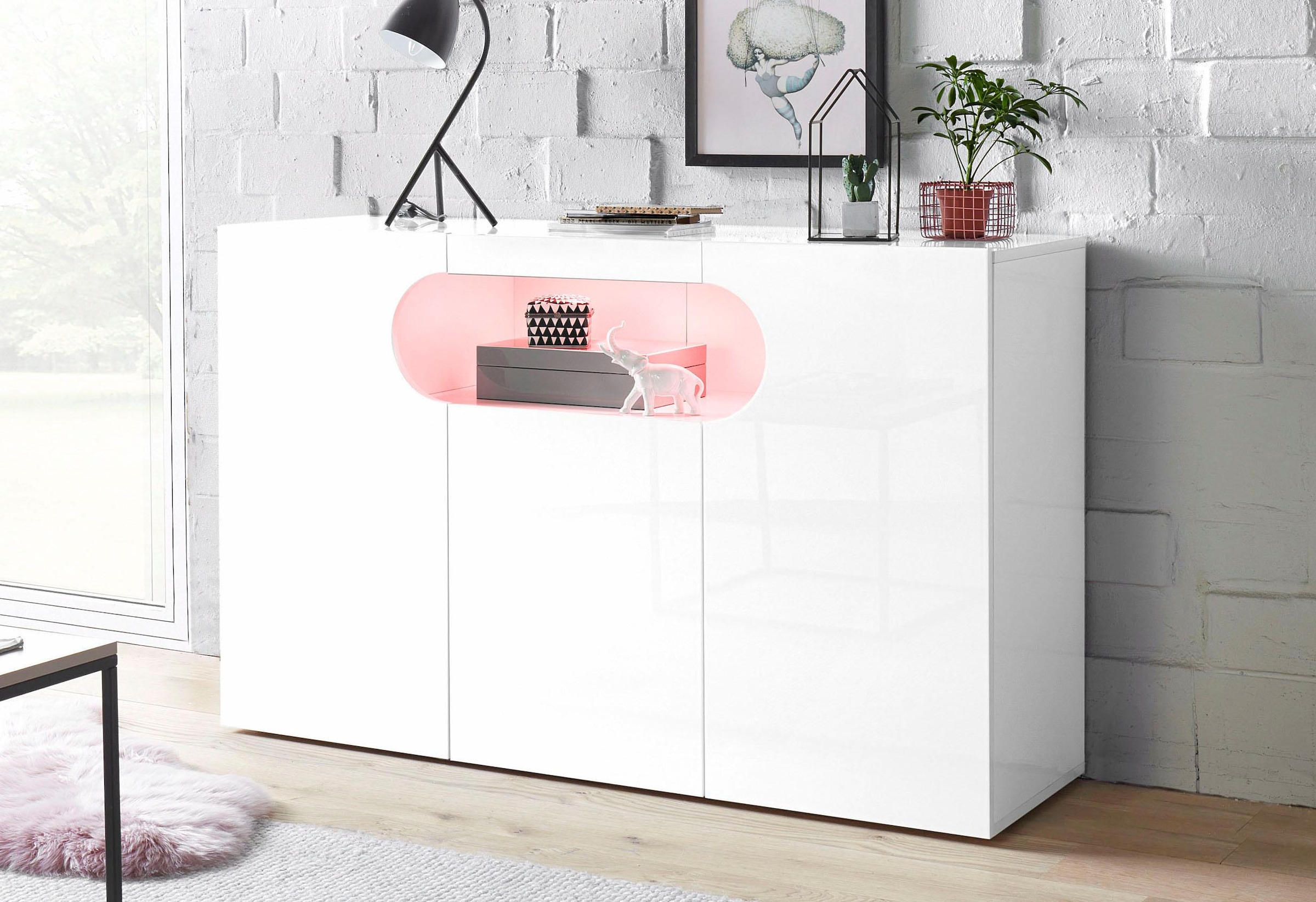 INOSIGN Sideboard »Real,Vitrine,Kommode,Schrank,Breite 130 cm komplett hochglanz lackiert«, mit 3Türen davon 2 abgerundet, die ein ovales offenes Fach bilden