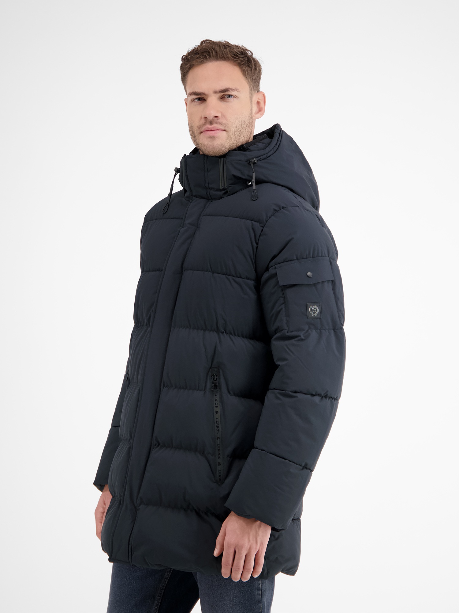 LERROS Steppjacke »LERROS Warm gefütterte Steppjacke mit abnehmbarer Kapuze«, mit Kapuze, Wasser- und windabweisend, atmungsaktiv