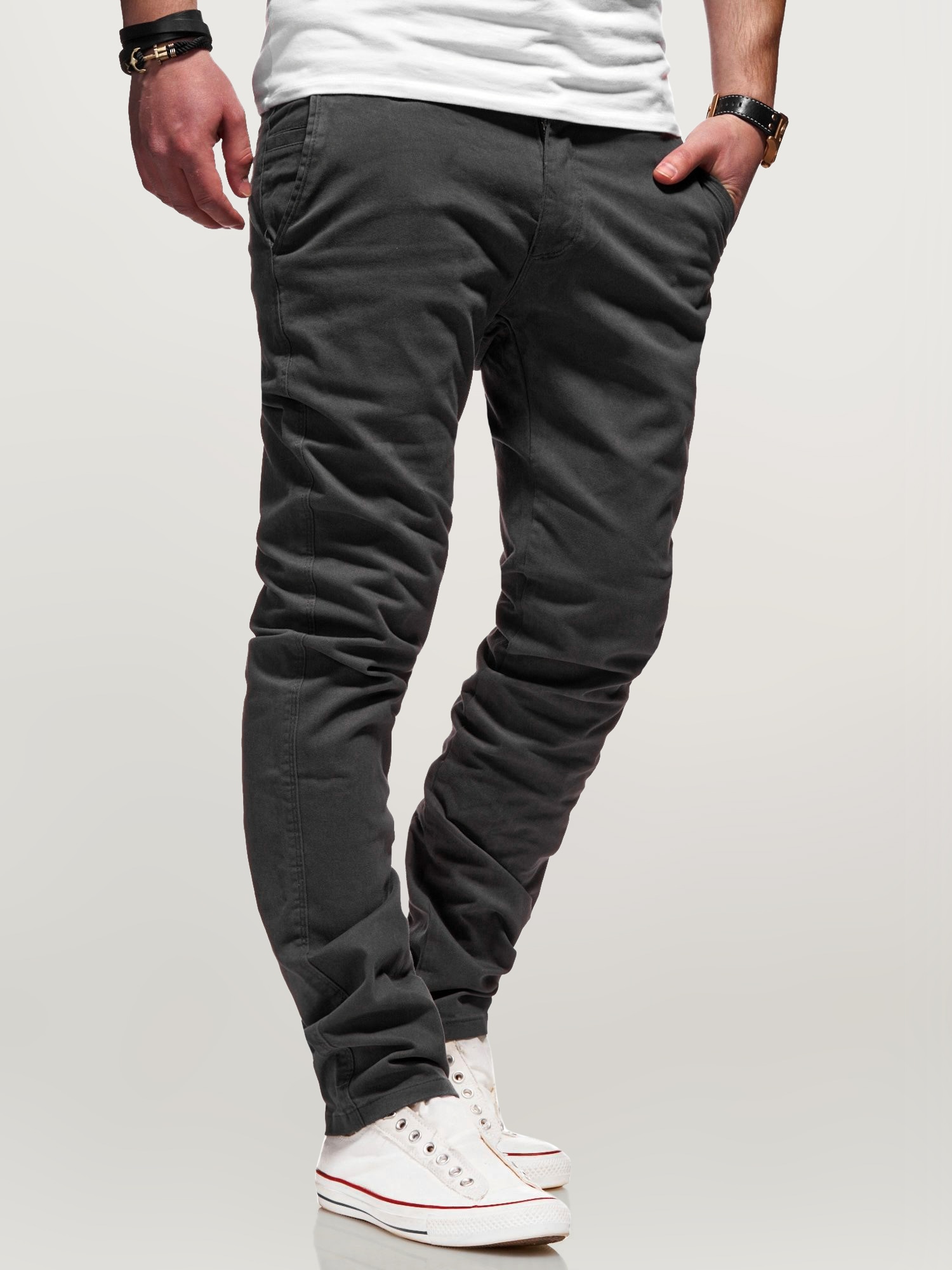 behype Chinohose »Heritage«, im Slim -Fit-Schnitt