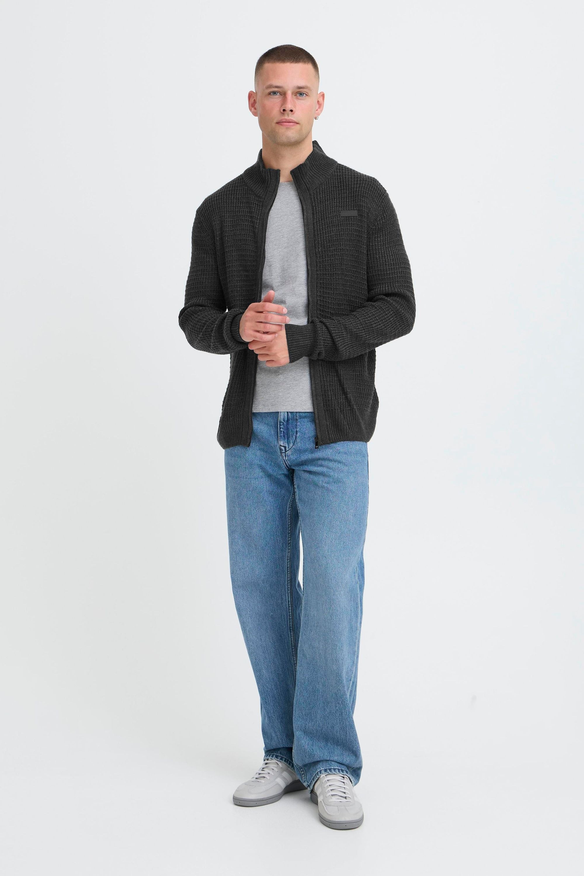 Blend Strickjacke »BHPattix« Stilvolle Strickjacke mit Stehkragen