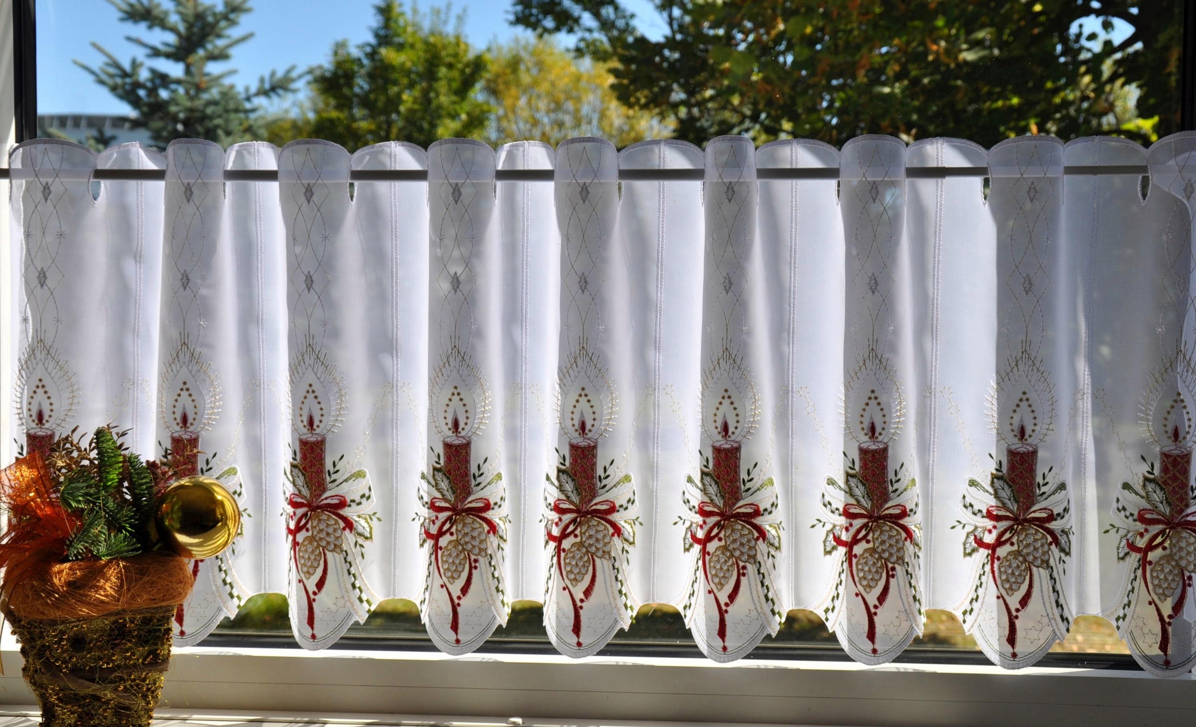 Stickereien Plauen Scheibengardine "Kerzenschein" Stangendurchzug 1 Stk. tl günstig online kaufen