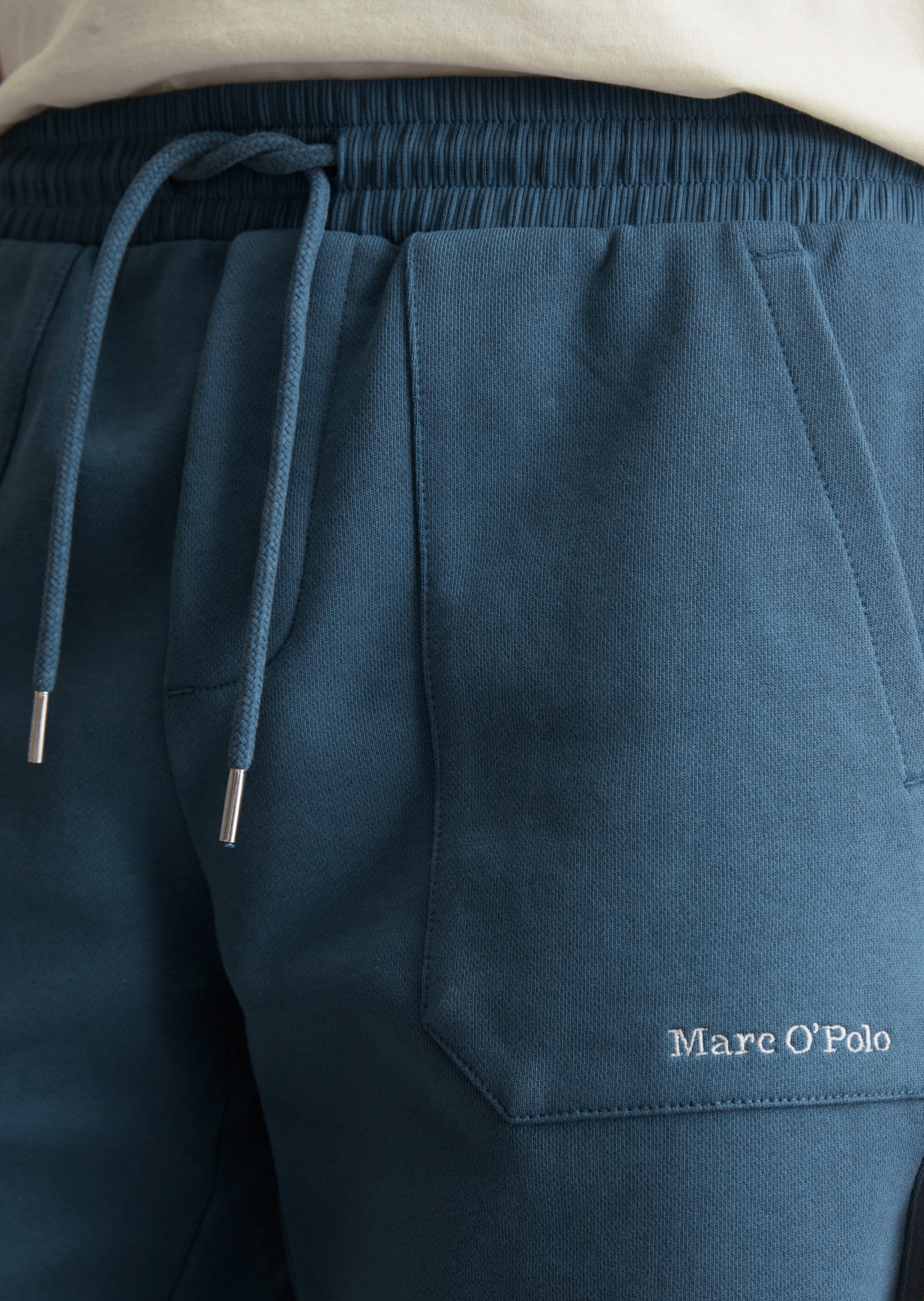 Marc O'Polo Shorts »aus Bio-Baumwolle«