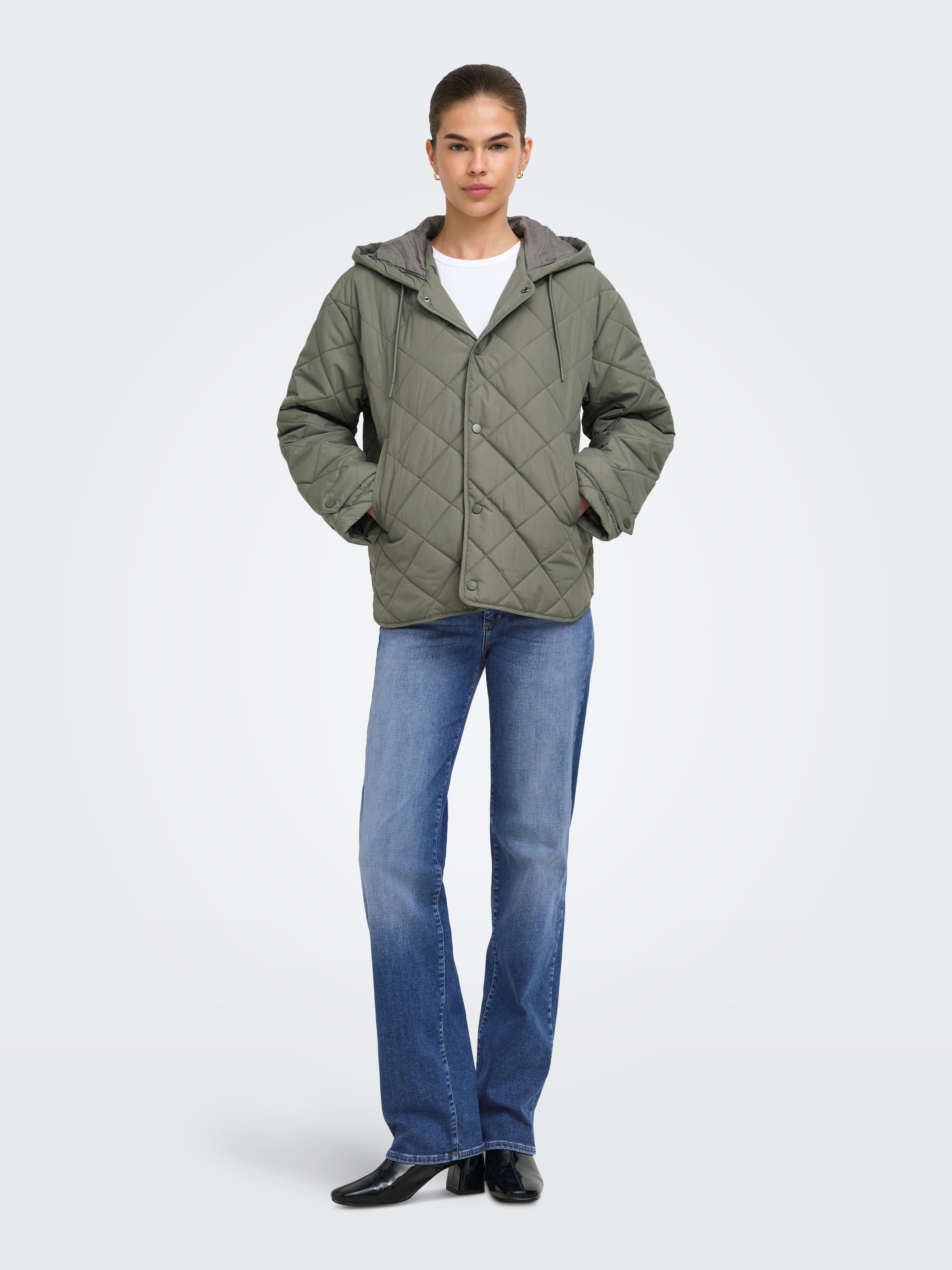 ONLY Steppjacke »ONLJULIET QUILTED HOOD JACKET NOOS OTW« mit Kapuze Kunstfaser, gesteppte Optik
