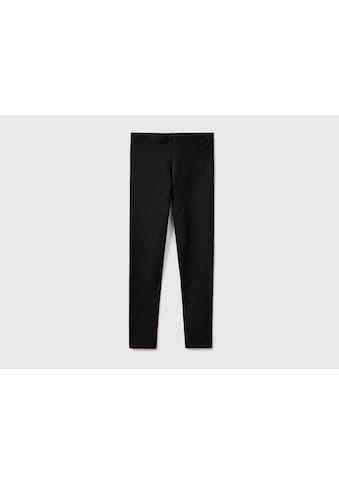 United Colors of Benetton Leggings su Markenlabel ant Beinabschl...