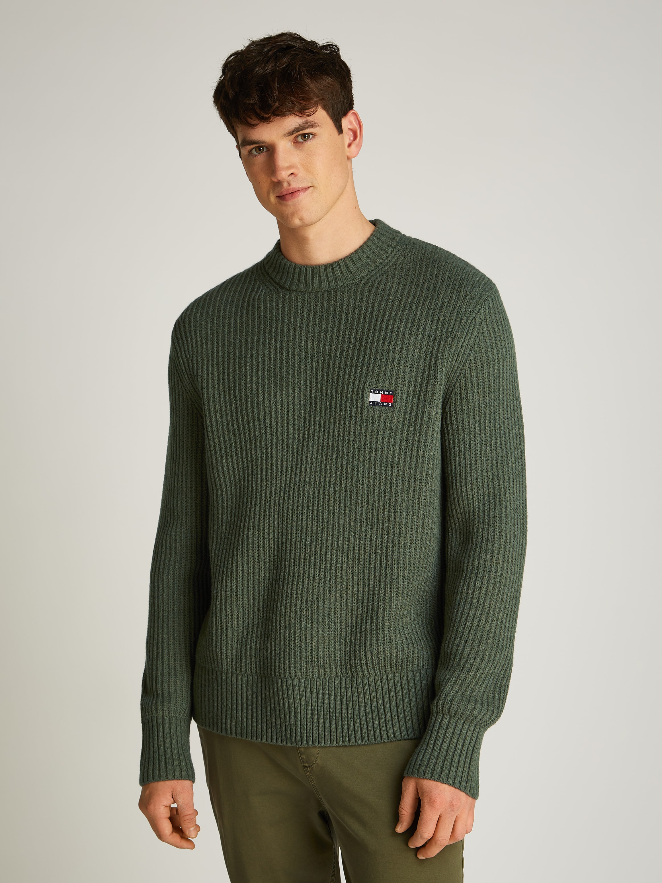 Tommy Jeans Rundhalspullover "TJM REG BADGE TEXTURED CNECK EXT", in Unifarb günstig online kaufen