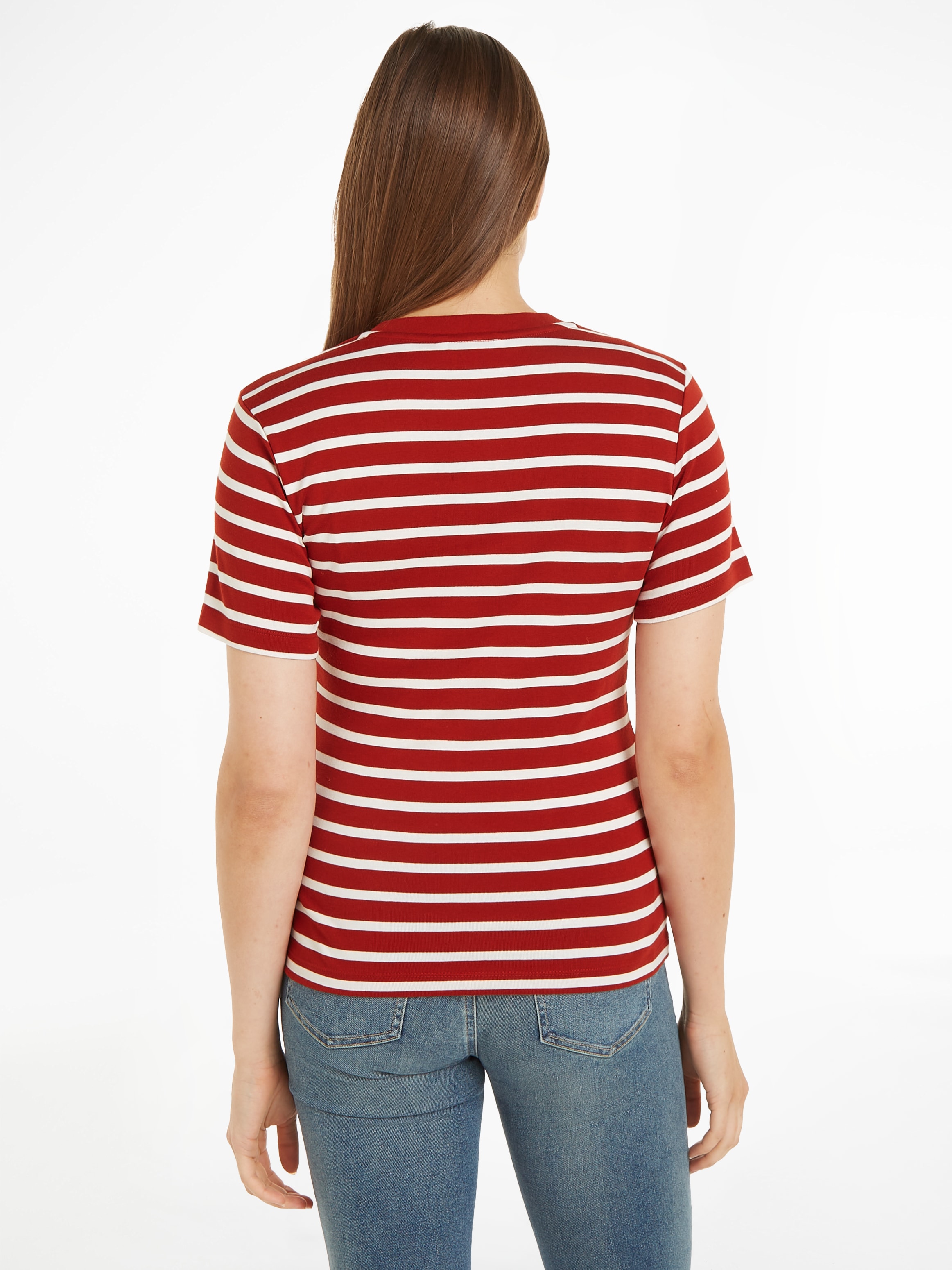 Tommy Hilfiger T-Shirt »SLIM CODY V-NK SS«, mit Logostickerei