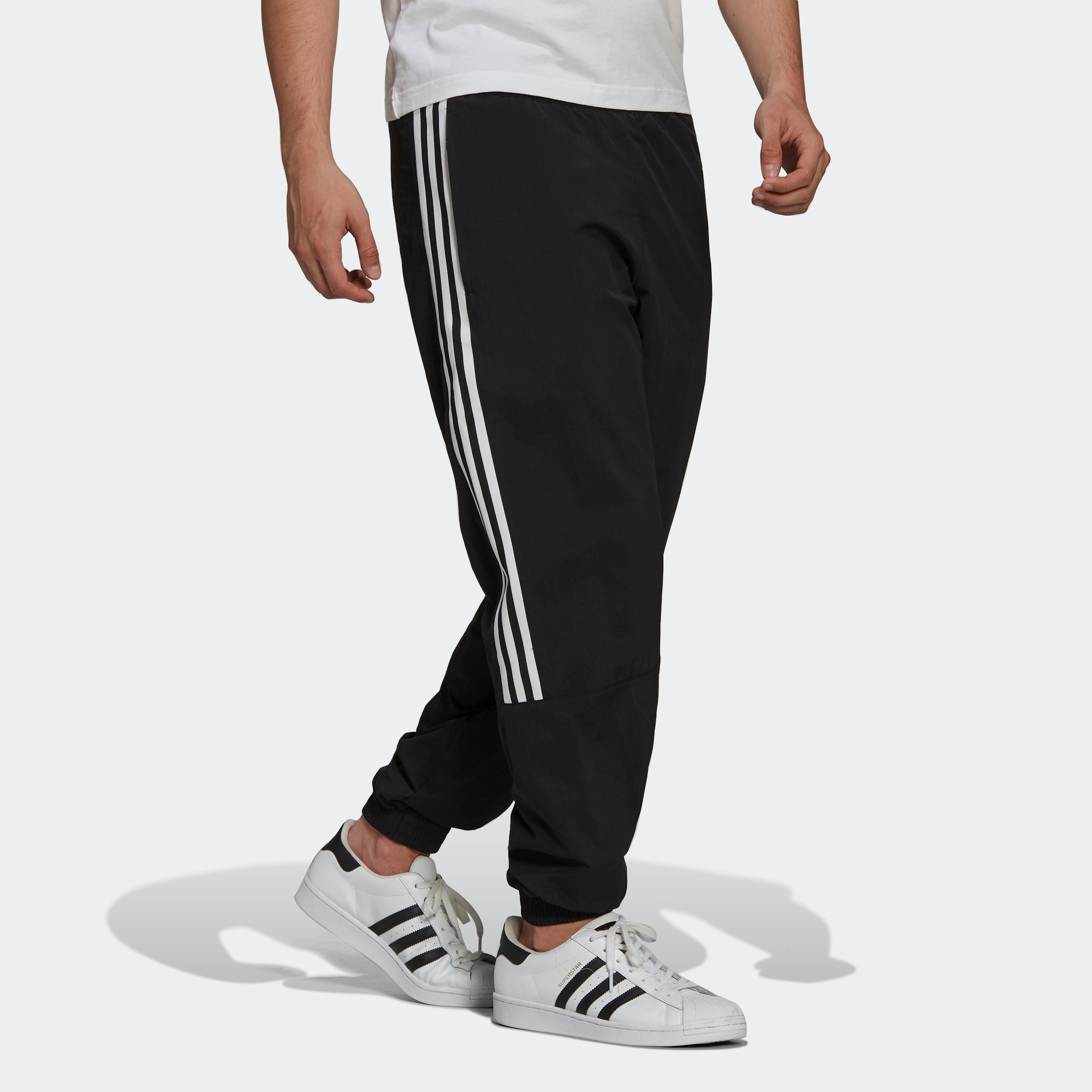 adidas Originals Sporthose »ADICOLOR CLASSICS LOCK-UP TREFOIL«, (1 tlg.)