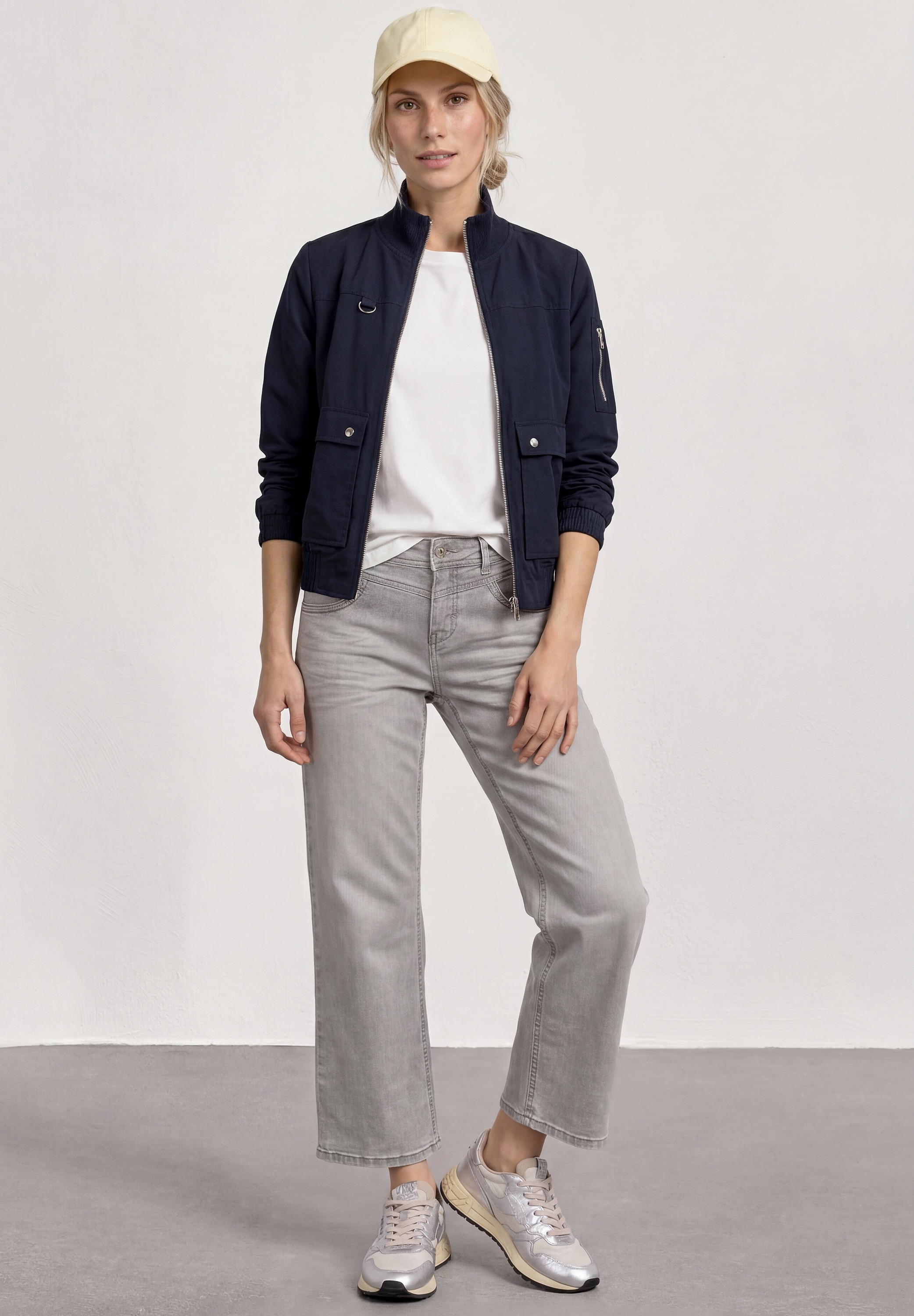STREET ONE Comfort-fit-Jeans Middle Waist