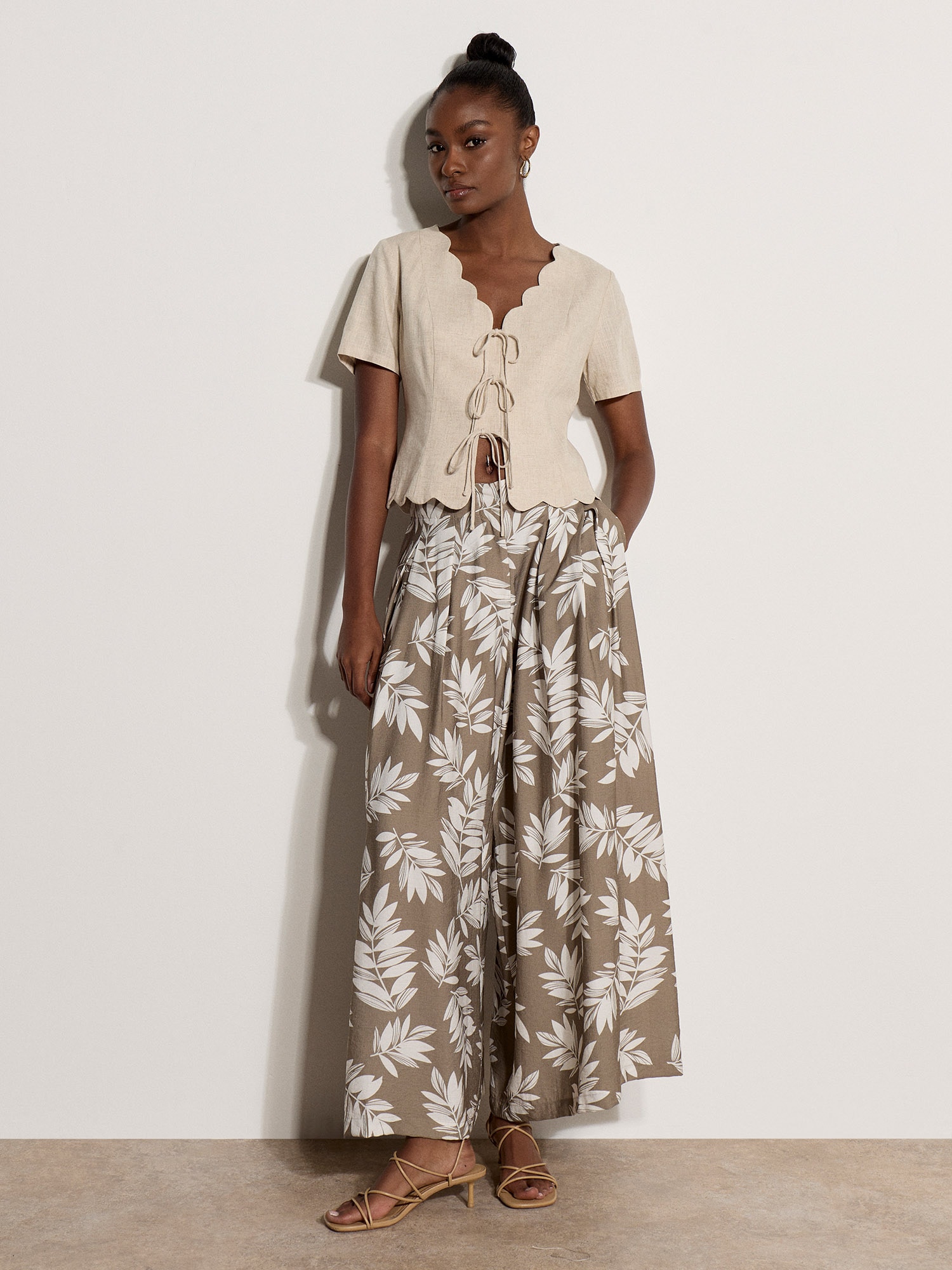 Apricot Culotte »Plissierte Culotte-Hose«  mit Blattmuster