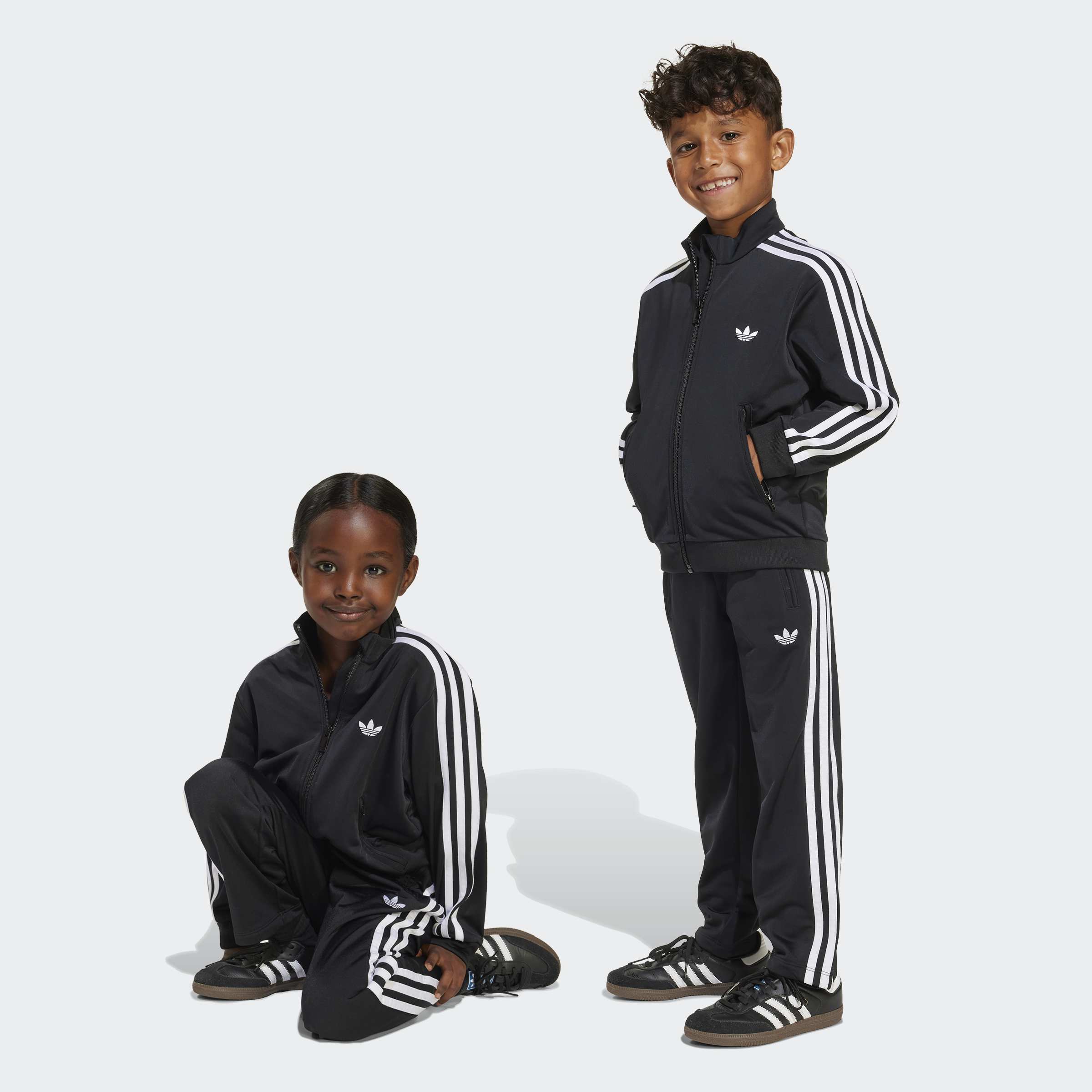 adidas Originals Trainingsanzug "FIREBIRD" 2 tlg. für Kinder, zweiteiliges Set, aus Polyester