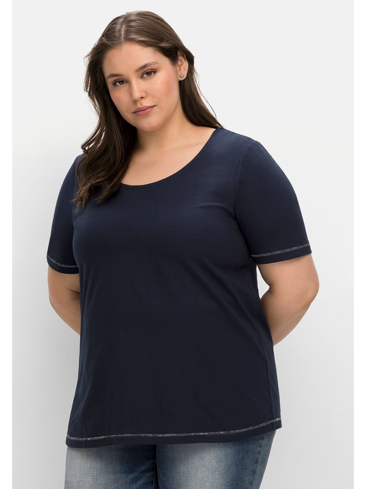 | auf BAUR der »Große mit T-Shirt Print kaufen Sheego für Größen«, hinten Schulter