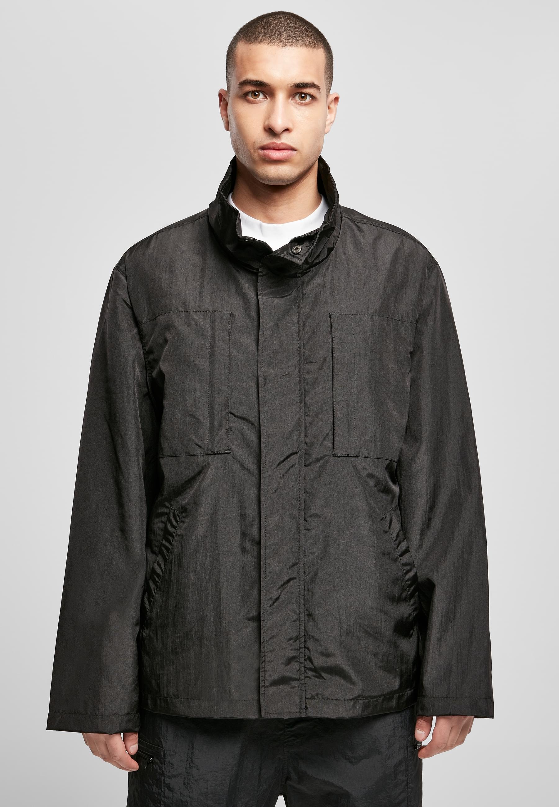URBAN CLASSICS Allwetterjacke »Urban Classics Herren Double Pocket Nylon Crepe Jacket«, (1 St.), ohne Kapuze