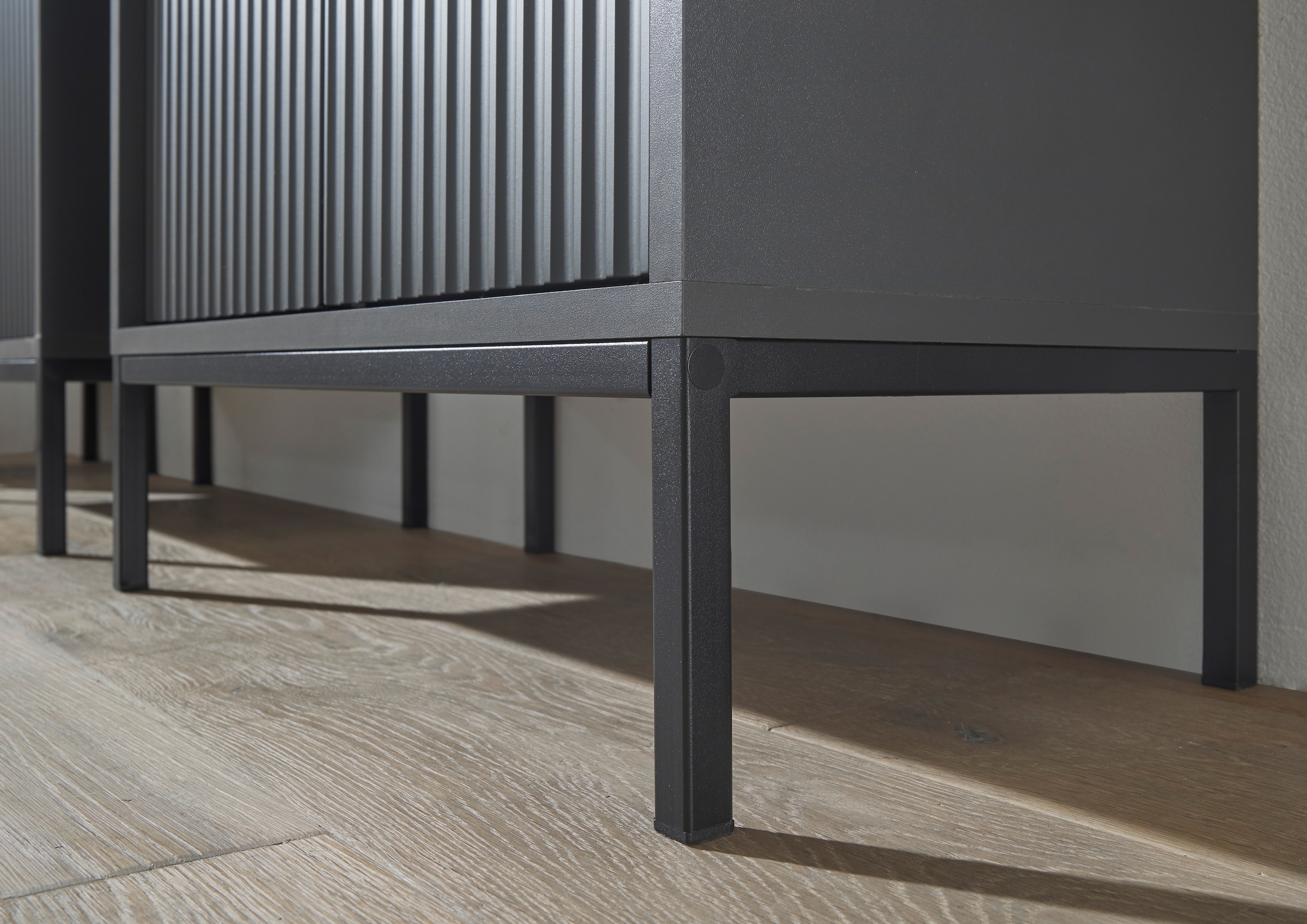 BASIC by Balculina Waschbeckenunterschrank »Lucera Waschbeckenunterschrank, Badezimmerschrank BxHxT 60x60x32«, (1 St.), Breite 60 cm, Tür L/R montierbar