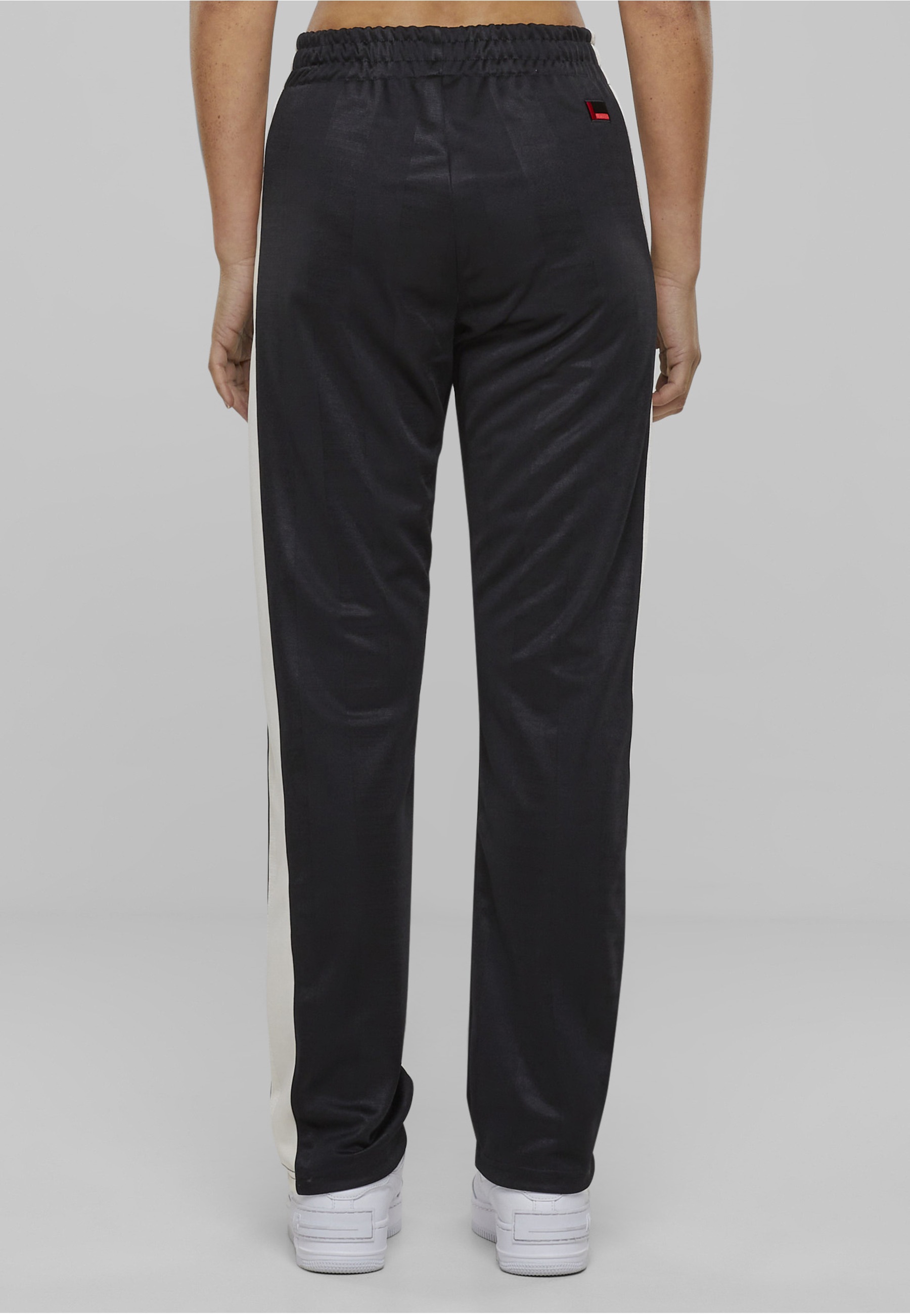 Fubu Stoffhose »Fubu Herren FM223-018-2 FUBU Corporate Striped Track Pants«