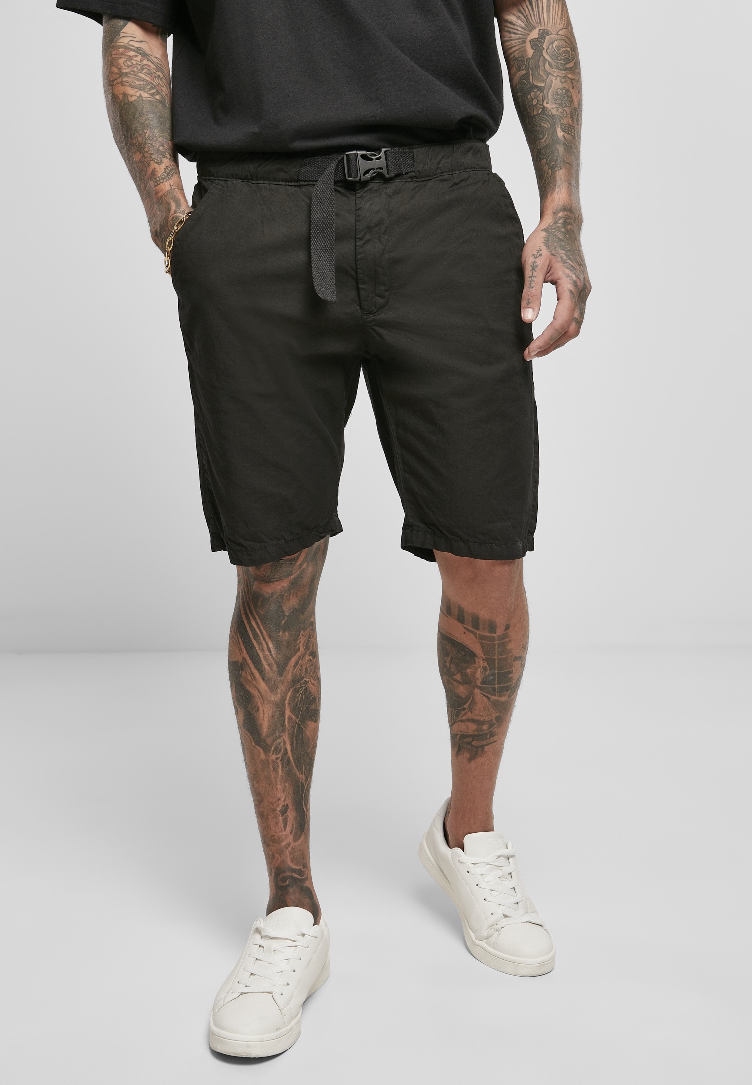 URBAN CLASSICS Stoffhose »Herren Straight Leg Chino Shorts with Belt« (1 tlg.)