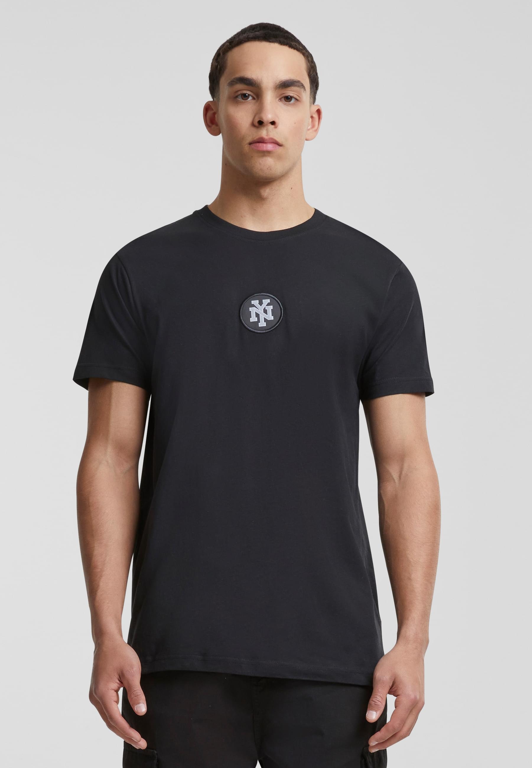 MisterTee Kurzarmshirt »MisterTee Herren NY Patch Tee«, (1 tlg.)