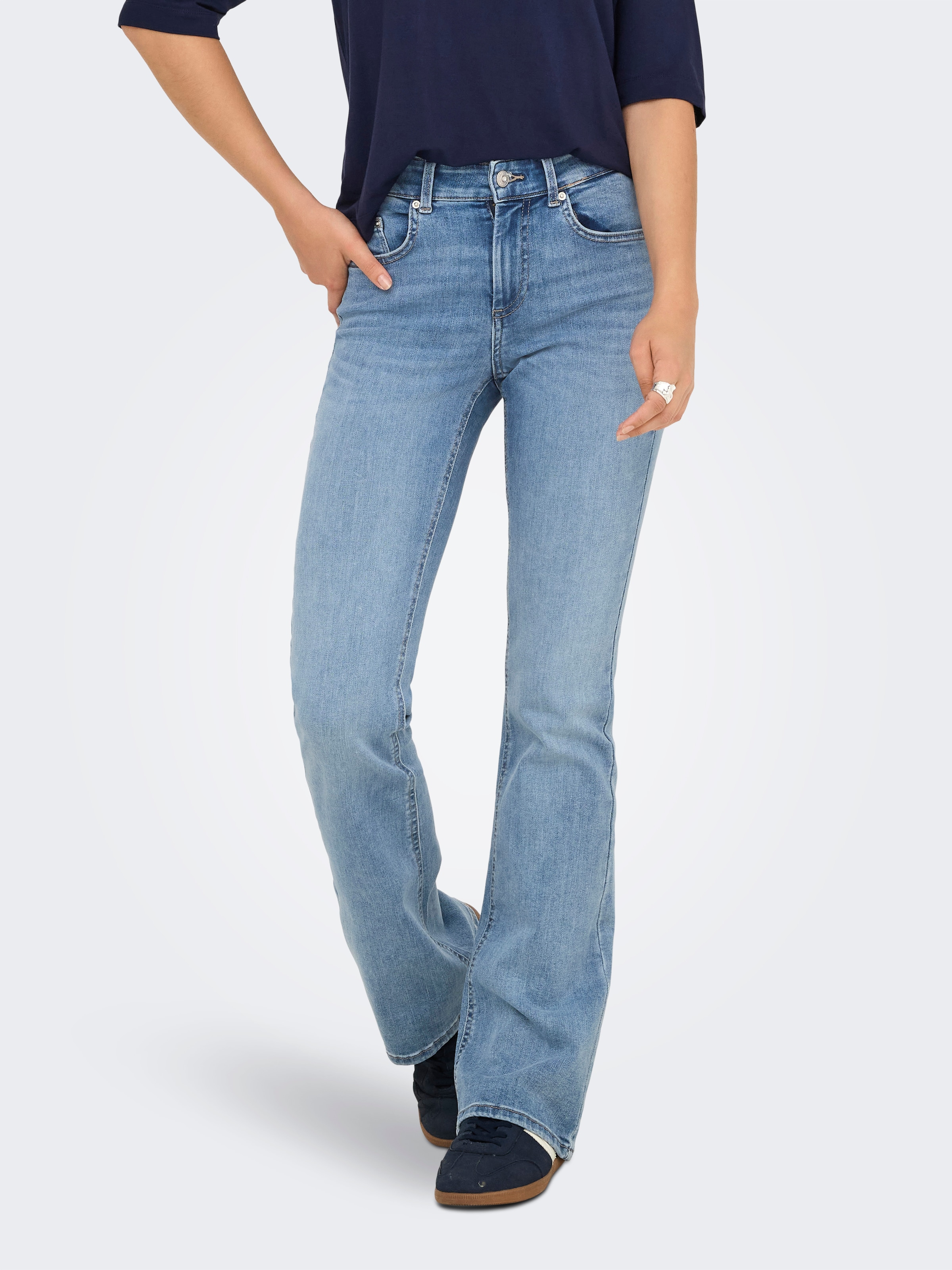 ONLY Bootcut-Jeans "ONLBLUSH MID WAIST FLARED DNM" günstig online kaufen