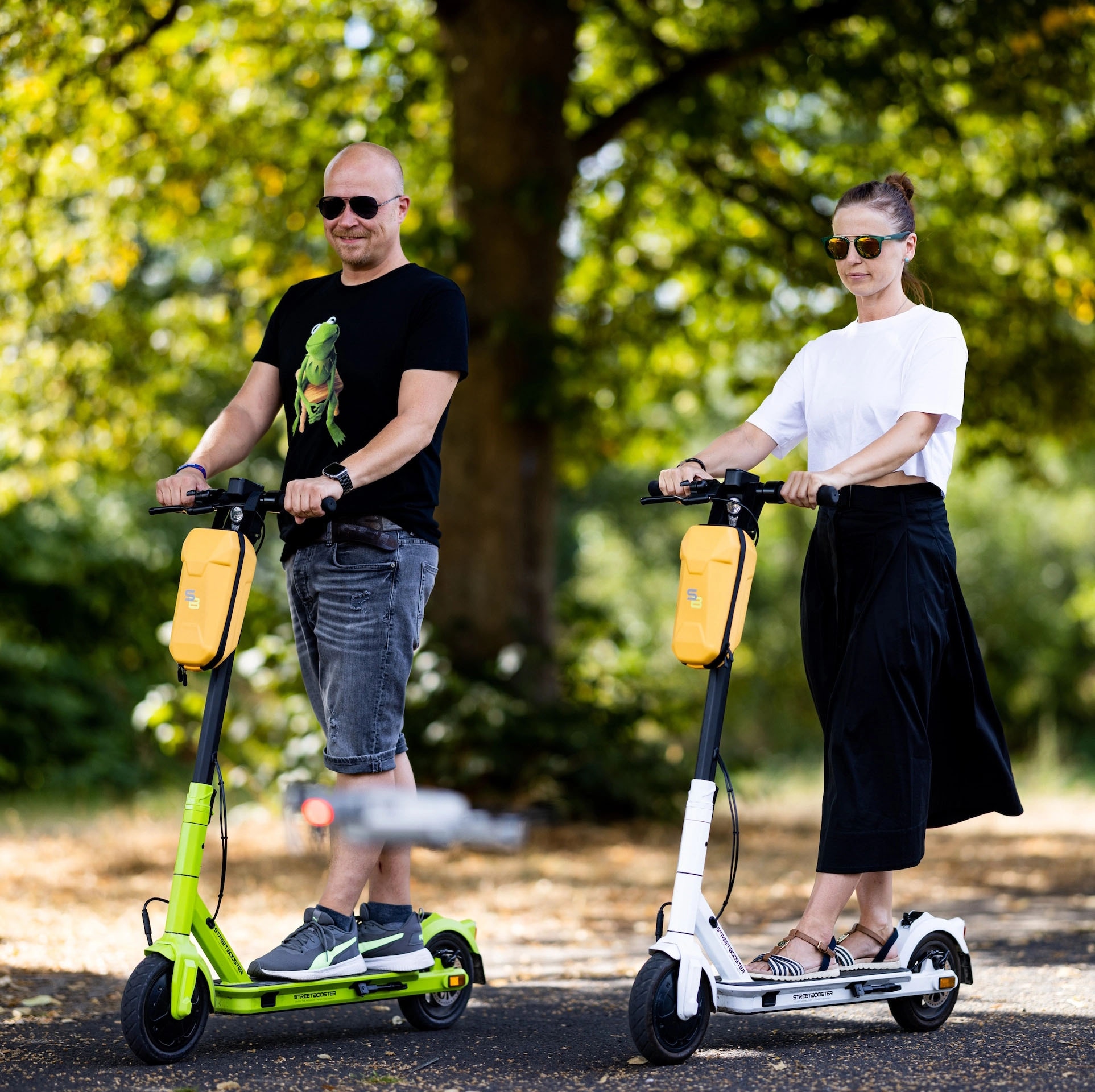 STREETBOOSTER E-Scooter »One«, 20 km/h, 35 km, mit Straßenzulassung, bis zu 35 km Reichweite