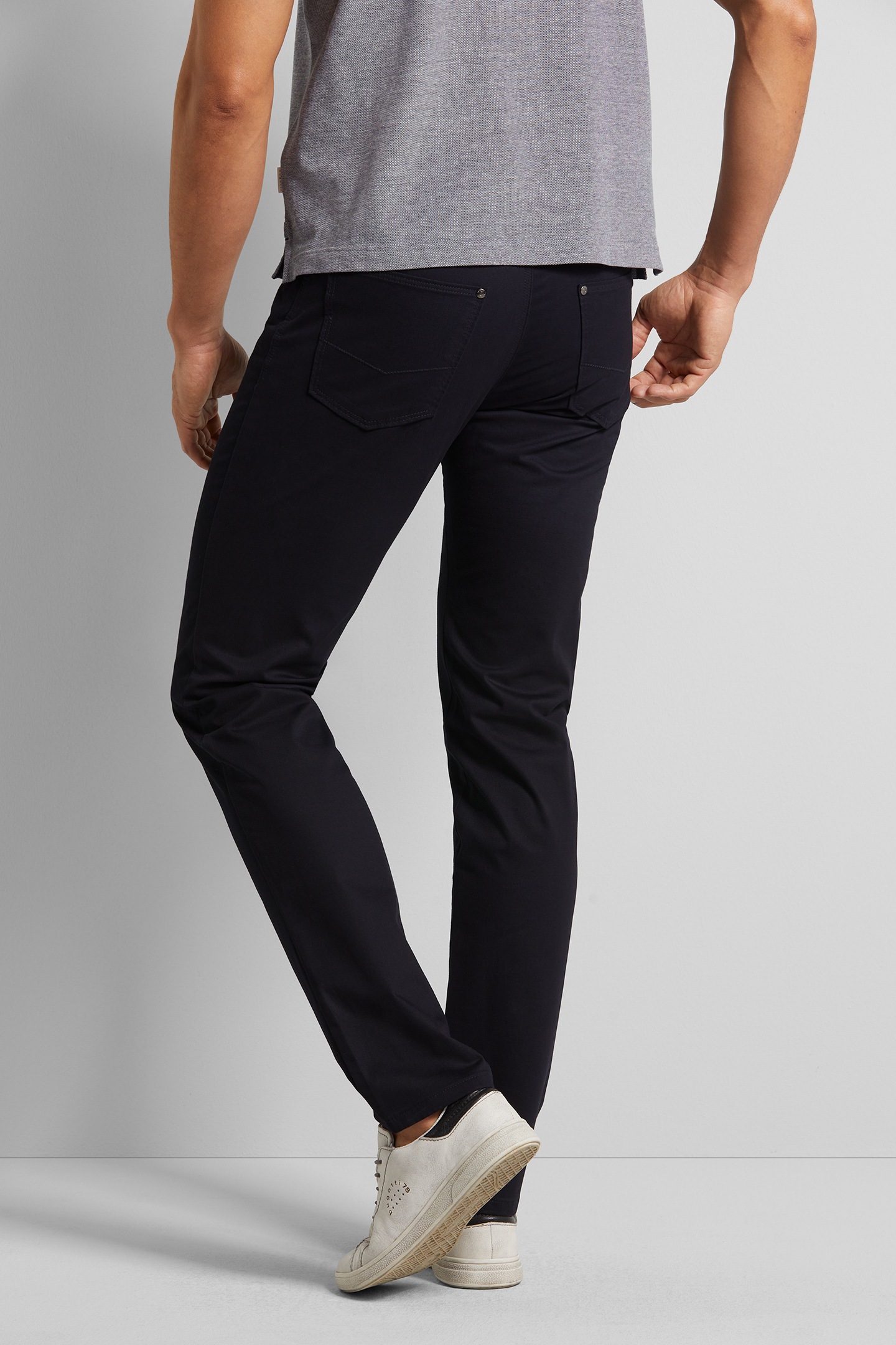 bugatti 5-Pocket-Hose, mit langanhaltender Farbechtheit