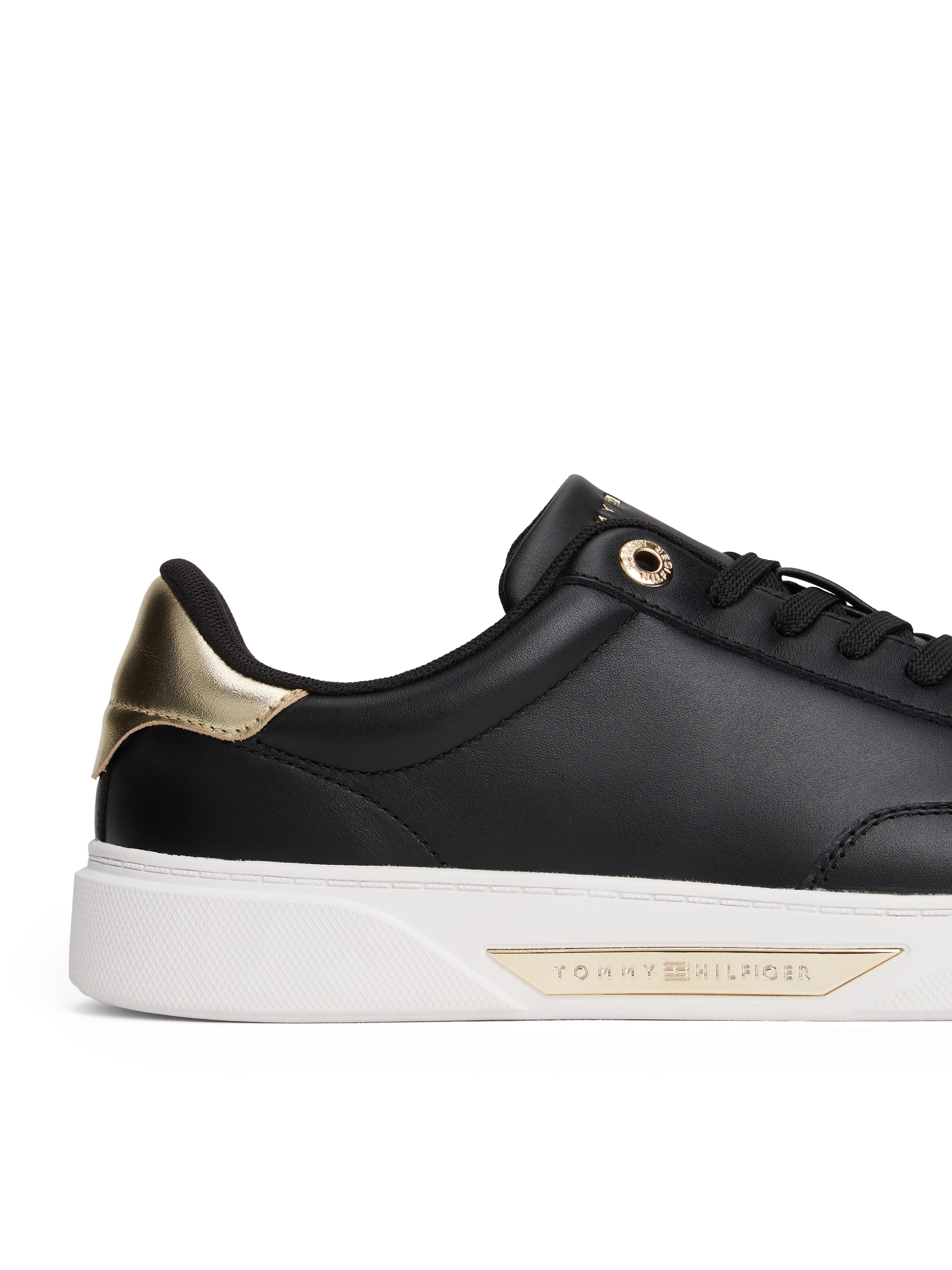 Tommy Hilfiger Plateausneaker »ESSENTIAL CHIC COURT SNEAKER«, Freizeitschuh, Halbschuh, Schnürer, goldfarbenen Details im Plateau