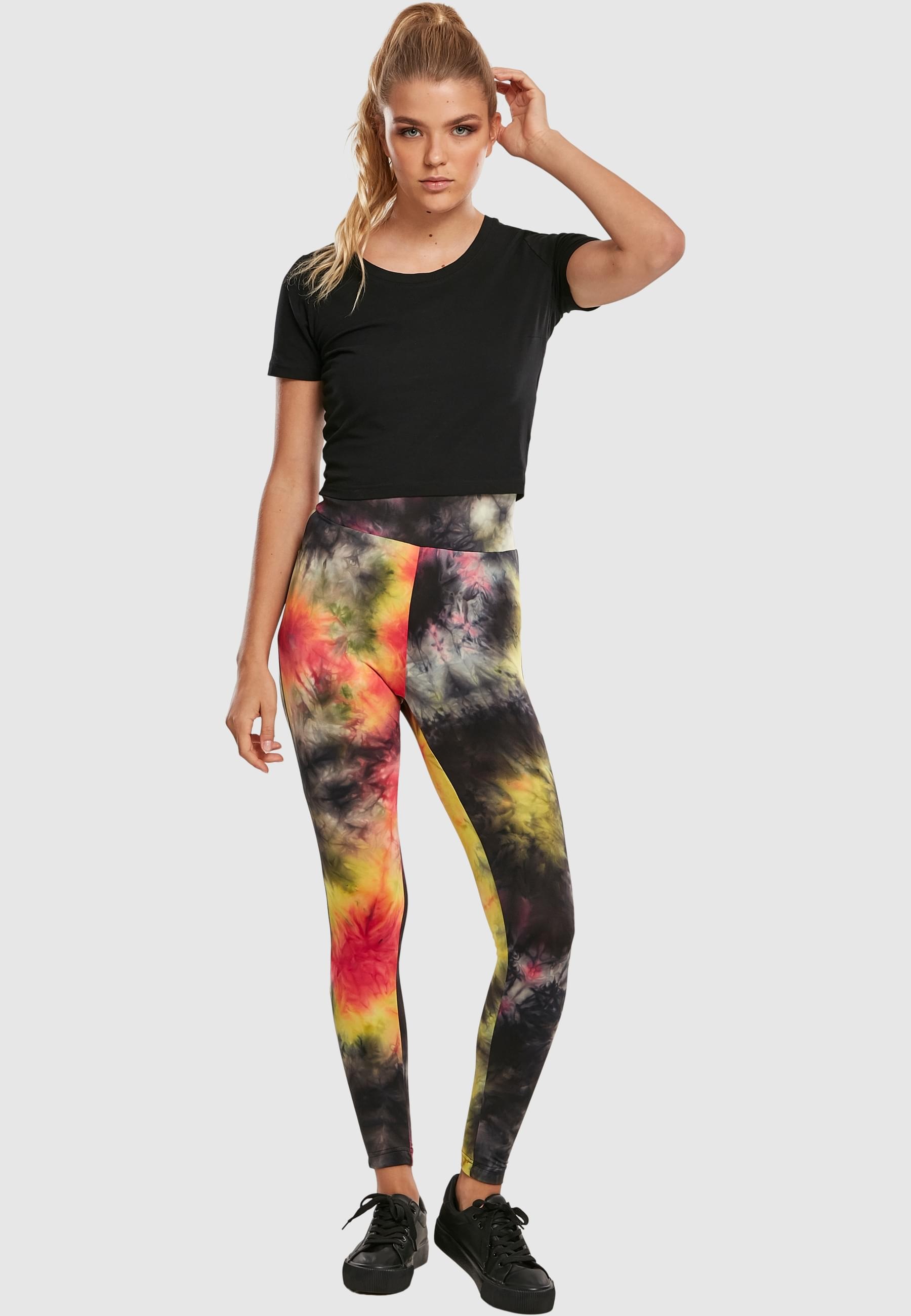 URBAN CLASSICS Leggings »Urban Classics Damen Ladies Tie Dye High Waist Leggings«, (1 tlg.)