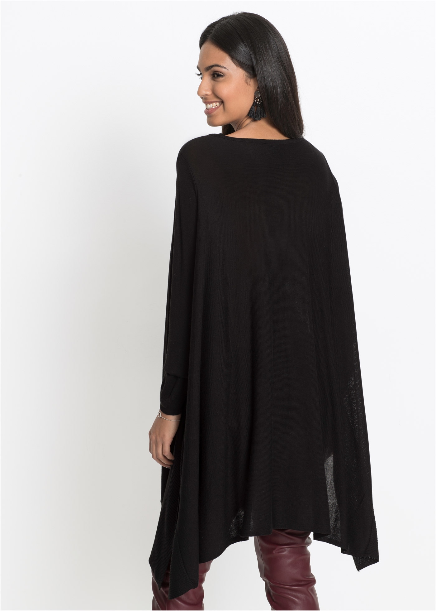 bonprix Longpullover »Long-Pullover aus Viskose-Mix« Feinstrick-Viskose-Mix, Oversized-Passform, Poncho-Look, elegant