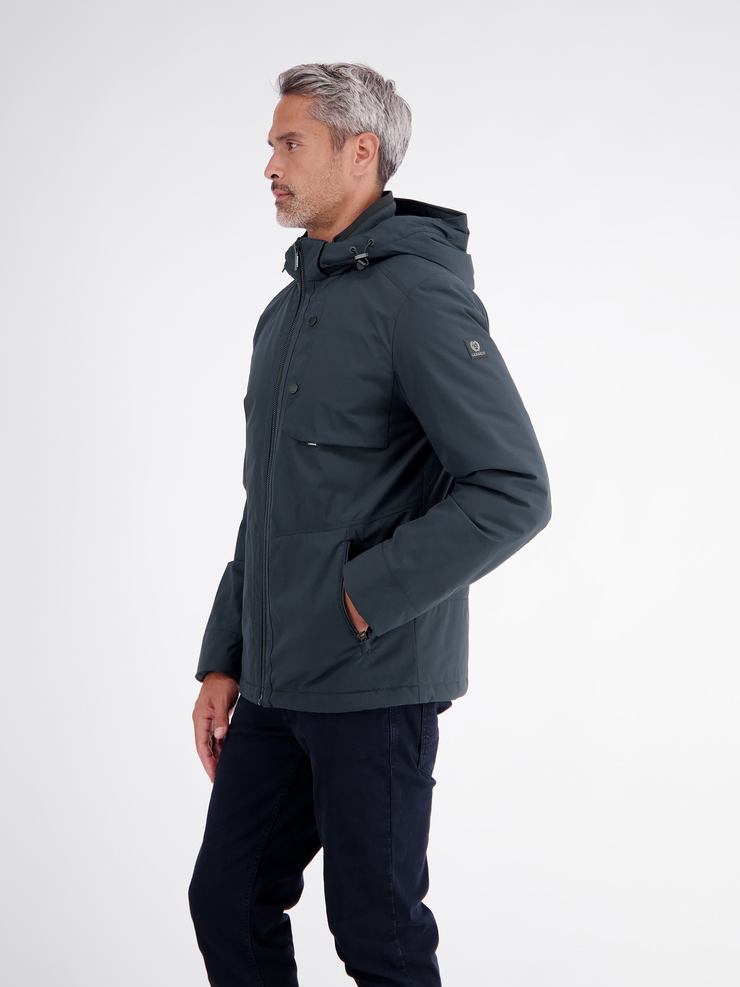 LERROS Outdoorjacke »Sportive Jacke aus wind- und wasserabweisender Kunstfaser« mit Kapuze