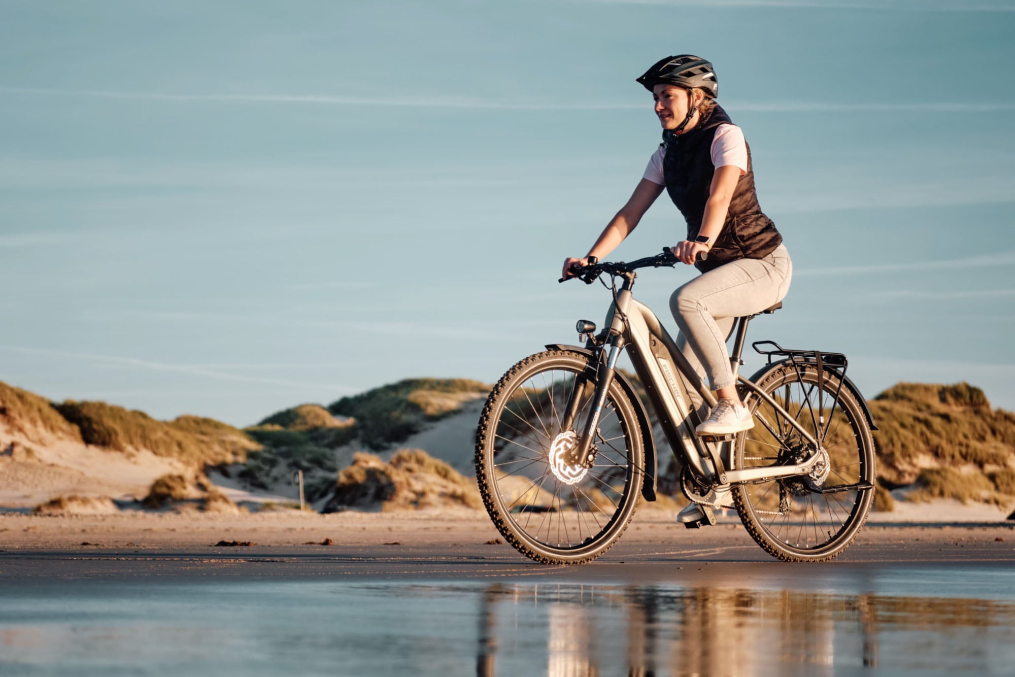 FISCHER Fahrrad »TERRA 2.2 688 55« 8 Gang Shimano ACERA Schaltwerk Heckmotor mit Akku-Ladegerät;mit Werkzeug, 