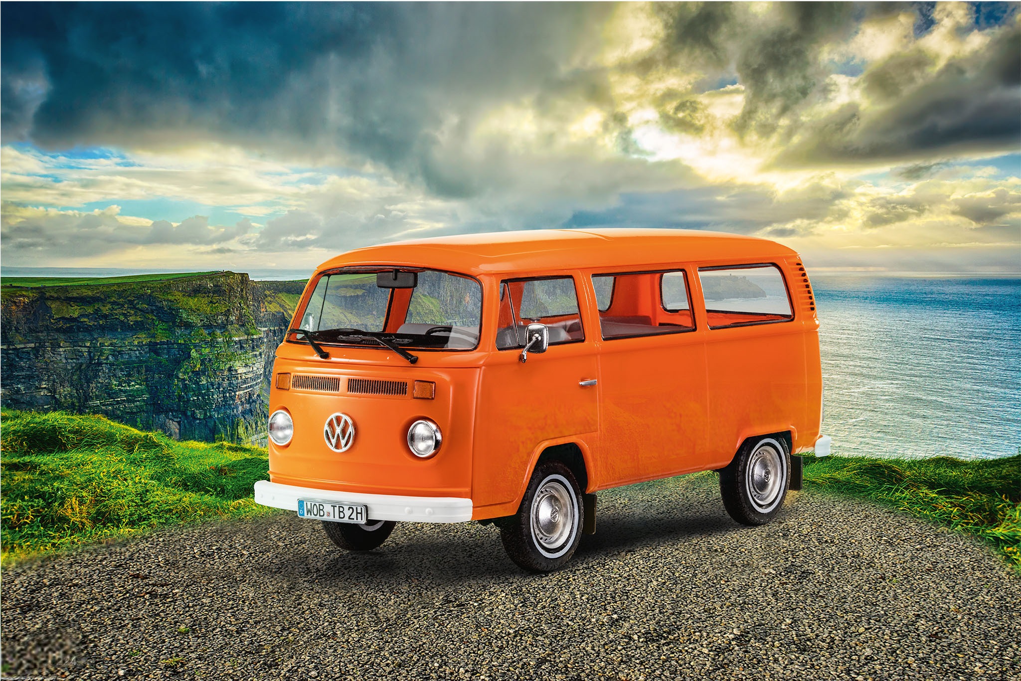Revell® Modellbausatz »VW T2 Bus«, 1:24, Made in Europe