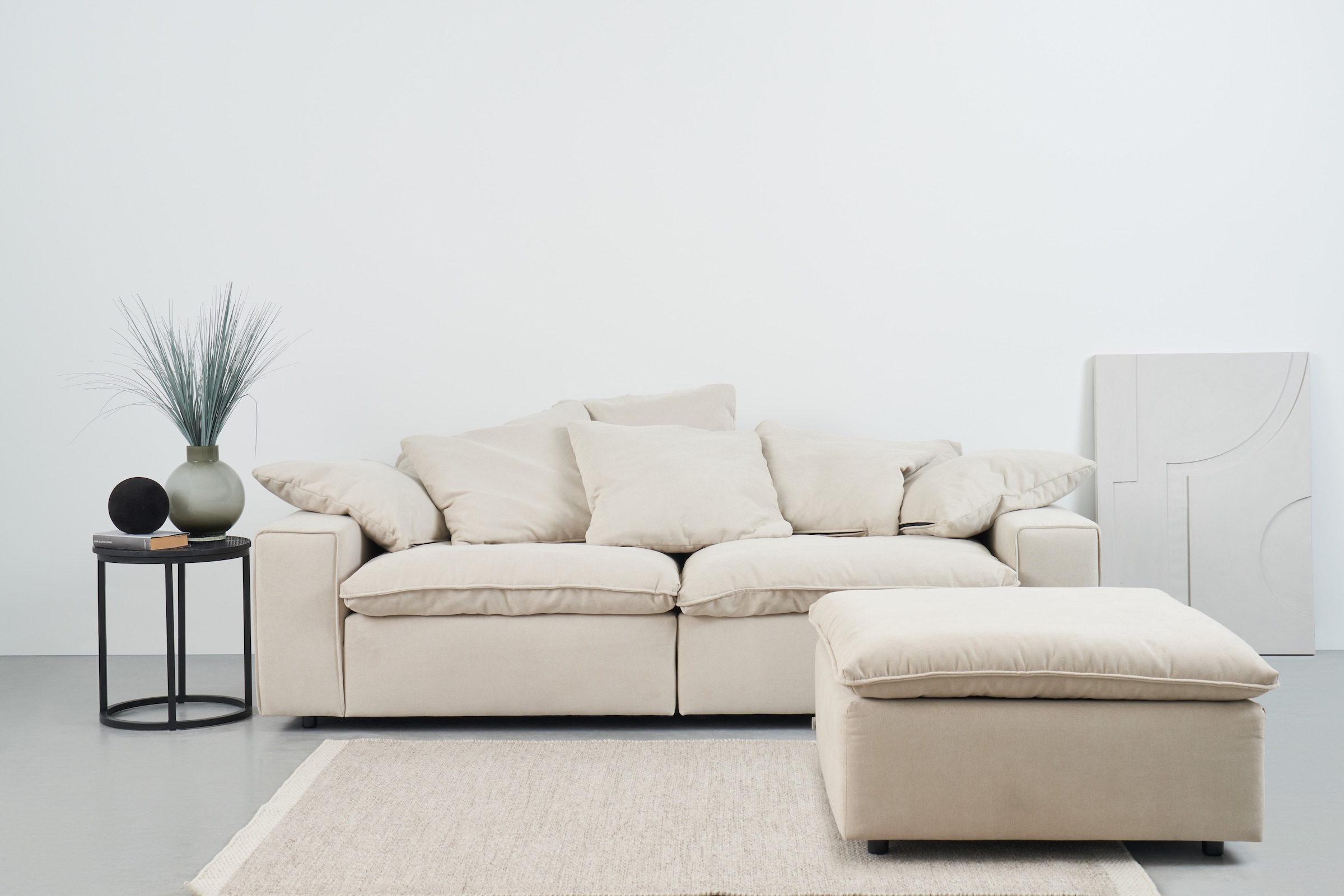 andas Big-Sofa »Venslev«, Lounge-Sofa, mit extra tiefer Sitzfläche und losen Kissen