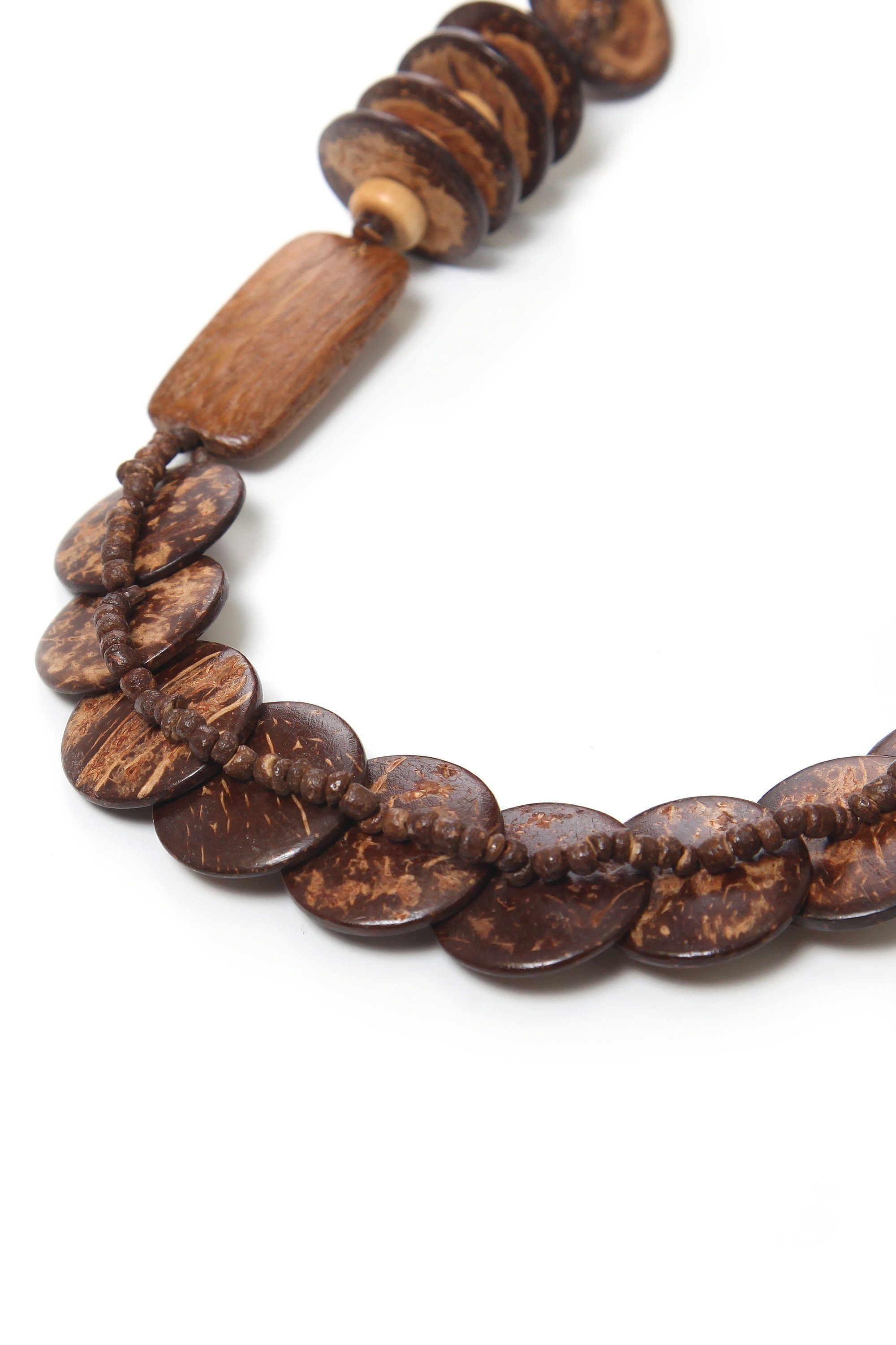 COLLEZIONE ALESSANDRO Lange Kette »Wanja«, mit Holzplättchen