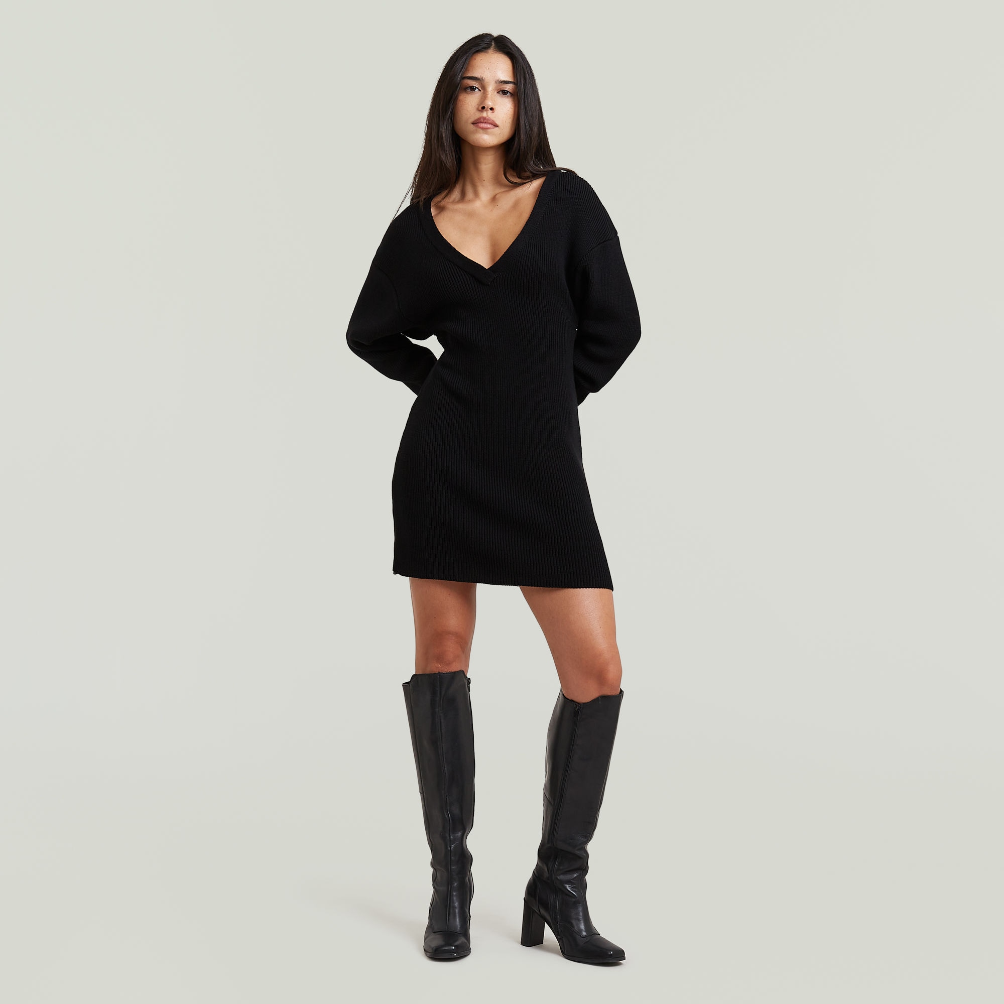 G-STAR Strickkleid »Hourglass Dress wmn« mit V-Ausschnitt, Baumwollmix