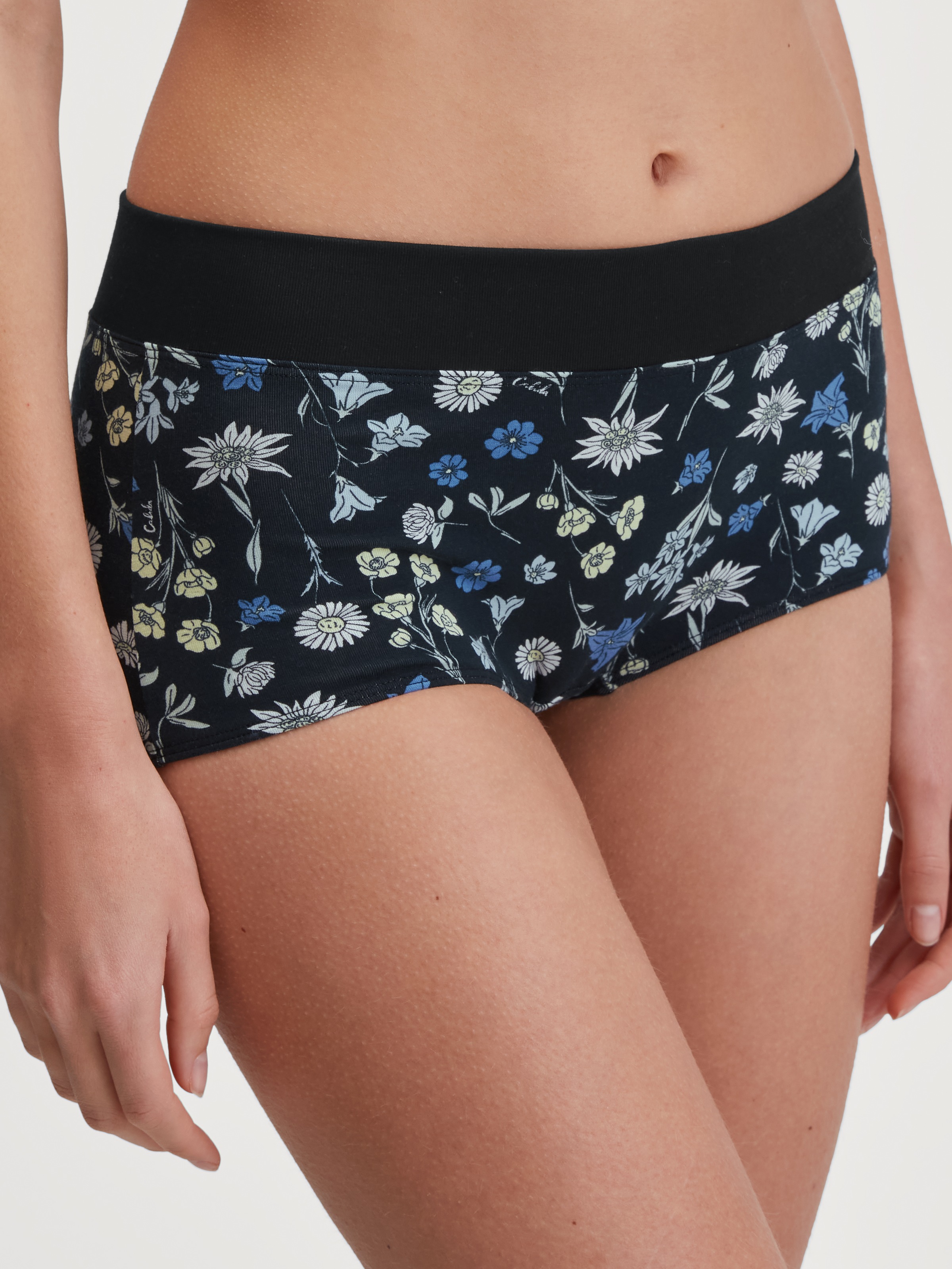 CALIDA Panty "Elastic Trend" mit floralem Print günstig online kaufen